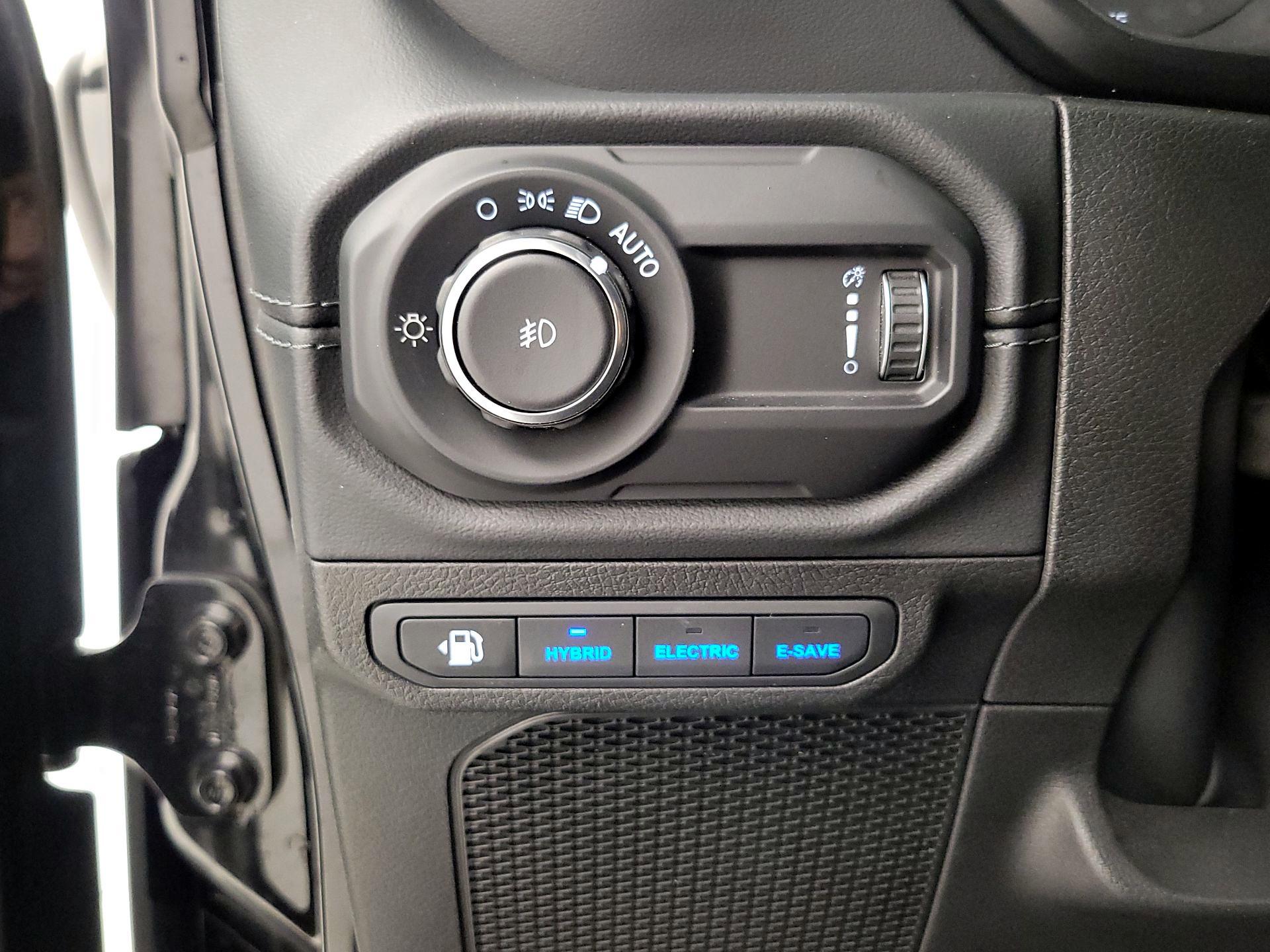 Thumbnail: 2024 Jeep Wrangler - 13