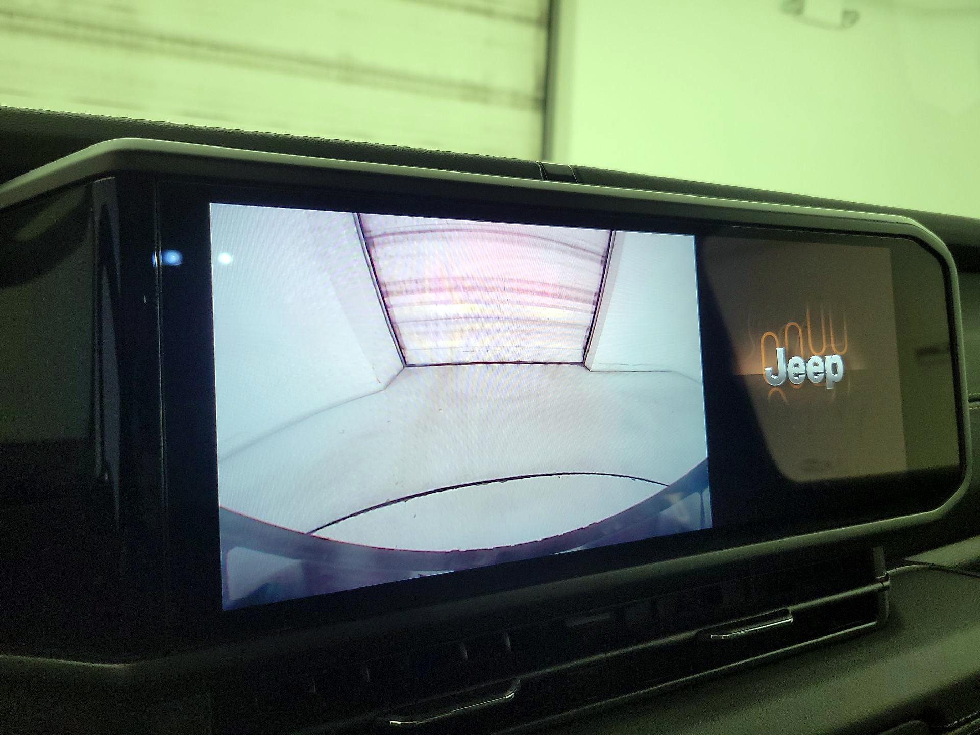 Thumbnail: 2024 Jeep Wrangler - 14