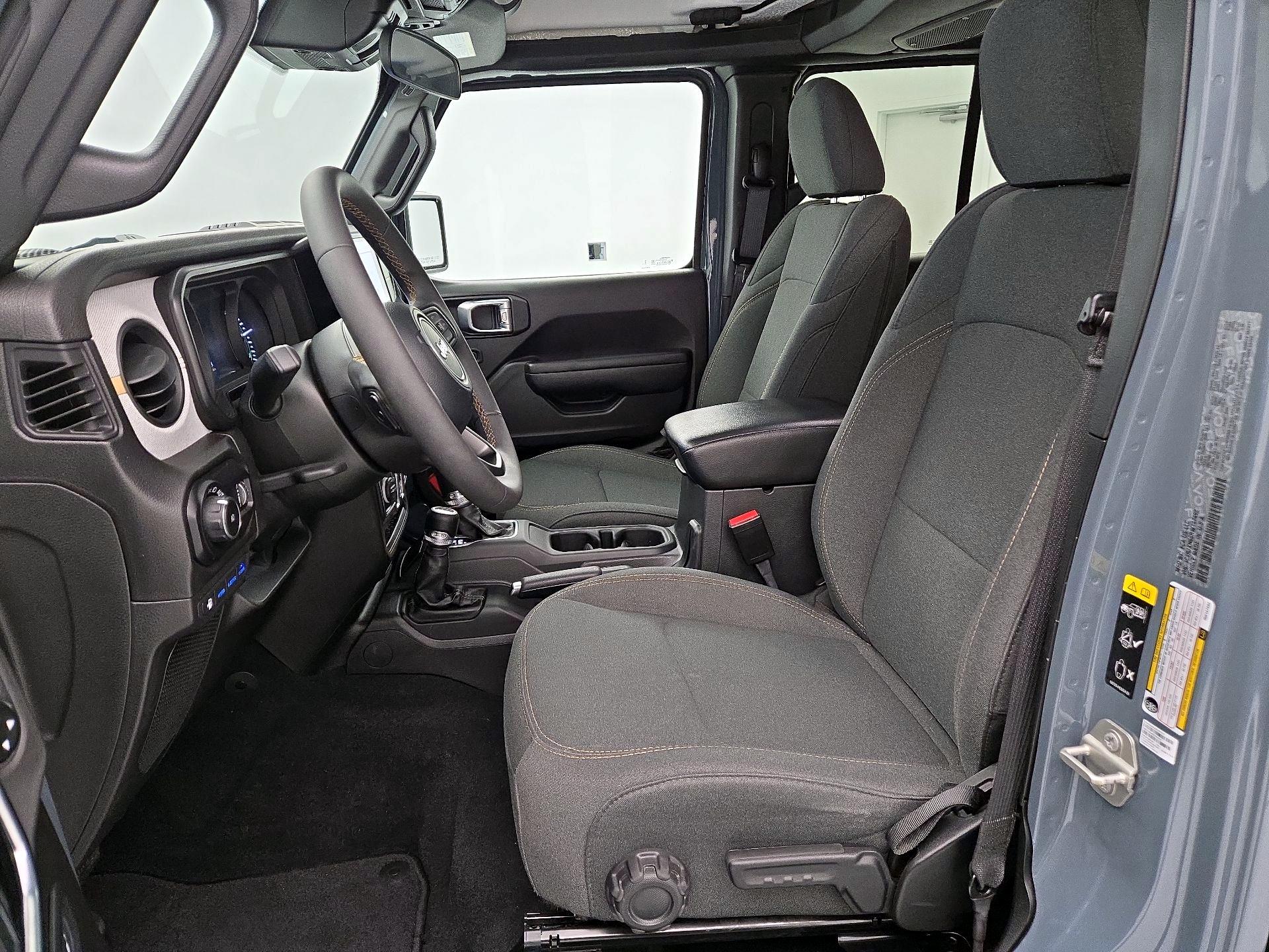 Thumbnail: 2024 Jeep Wrangler - 11