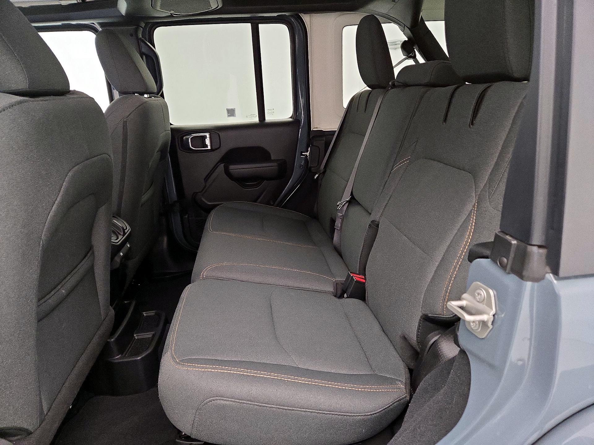 Thumbnail: 2024 Jeep Wrangler - 19