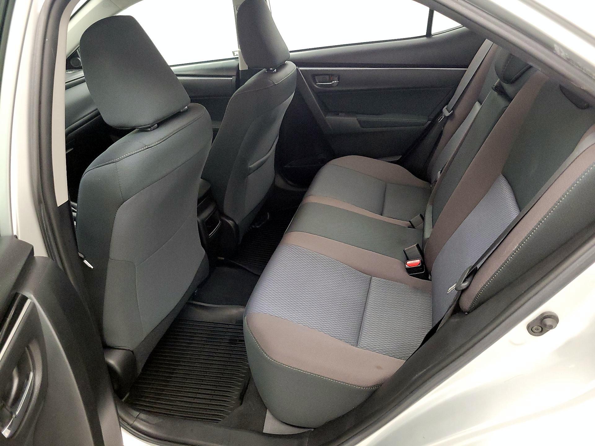 Thumbnail: 2018 Toyota Corolla - 19