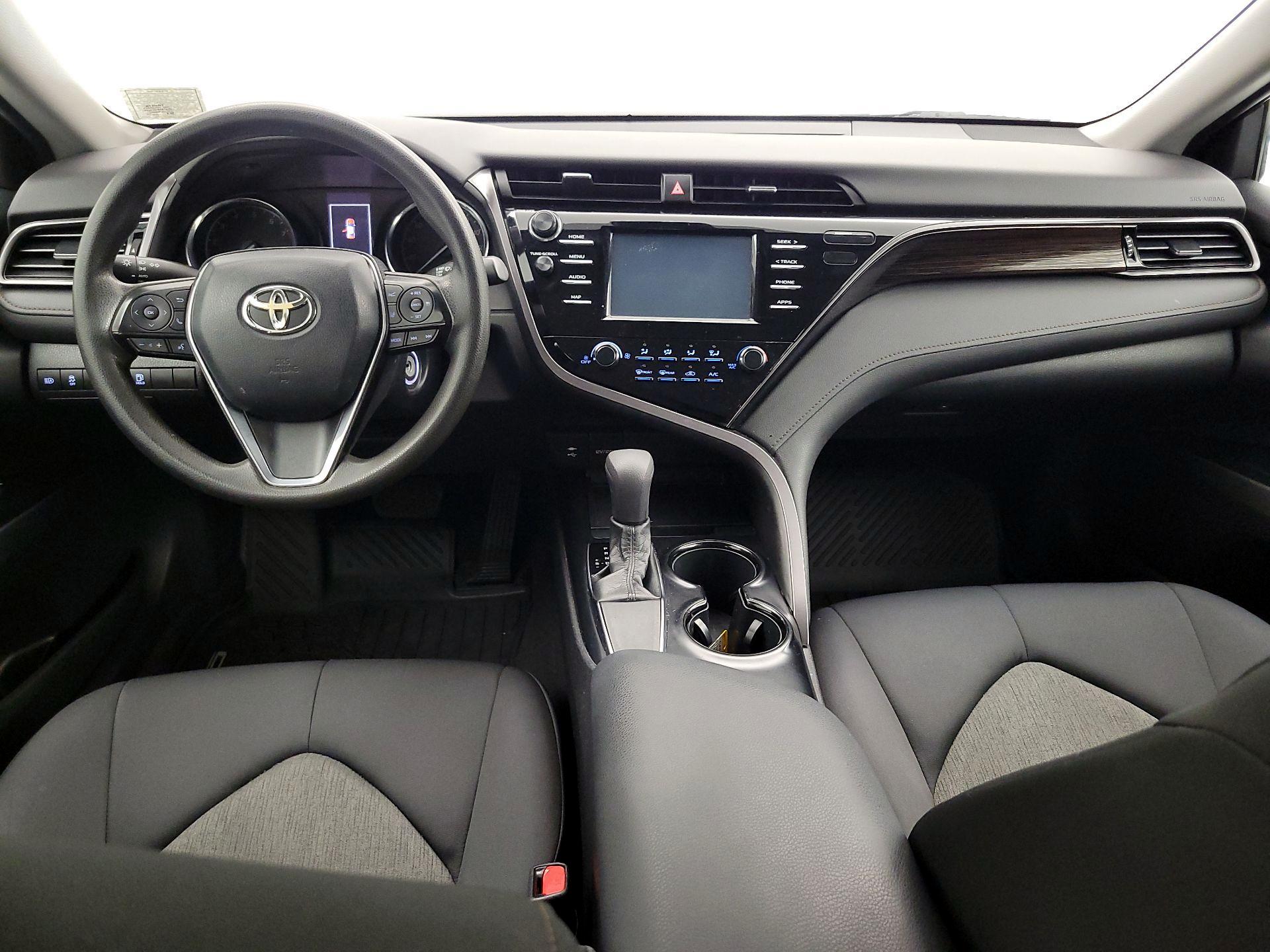Thumbnail: 2019 Toyota Camry - 9