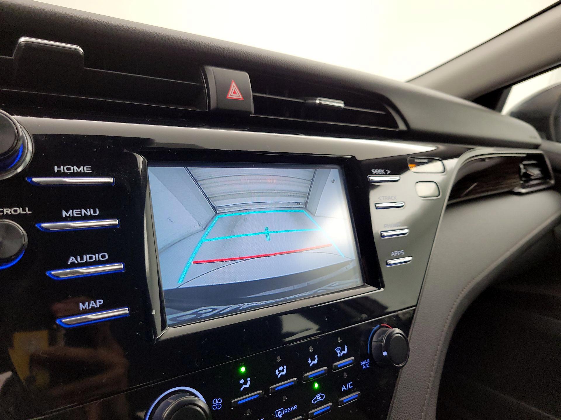 Thumbnail: 2019 Toyota Camry - 14