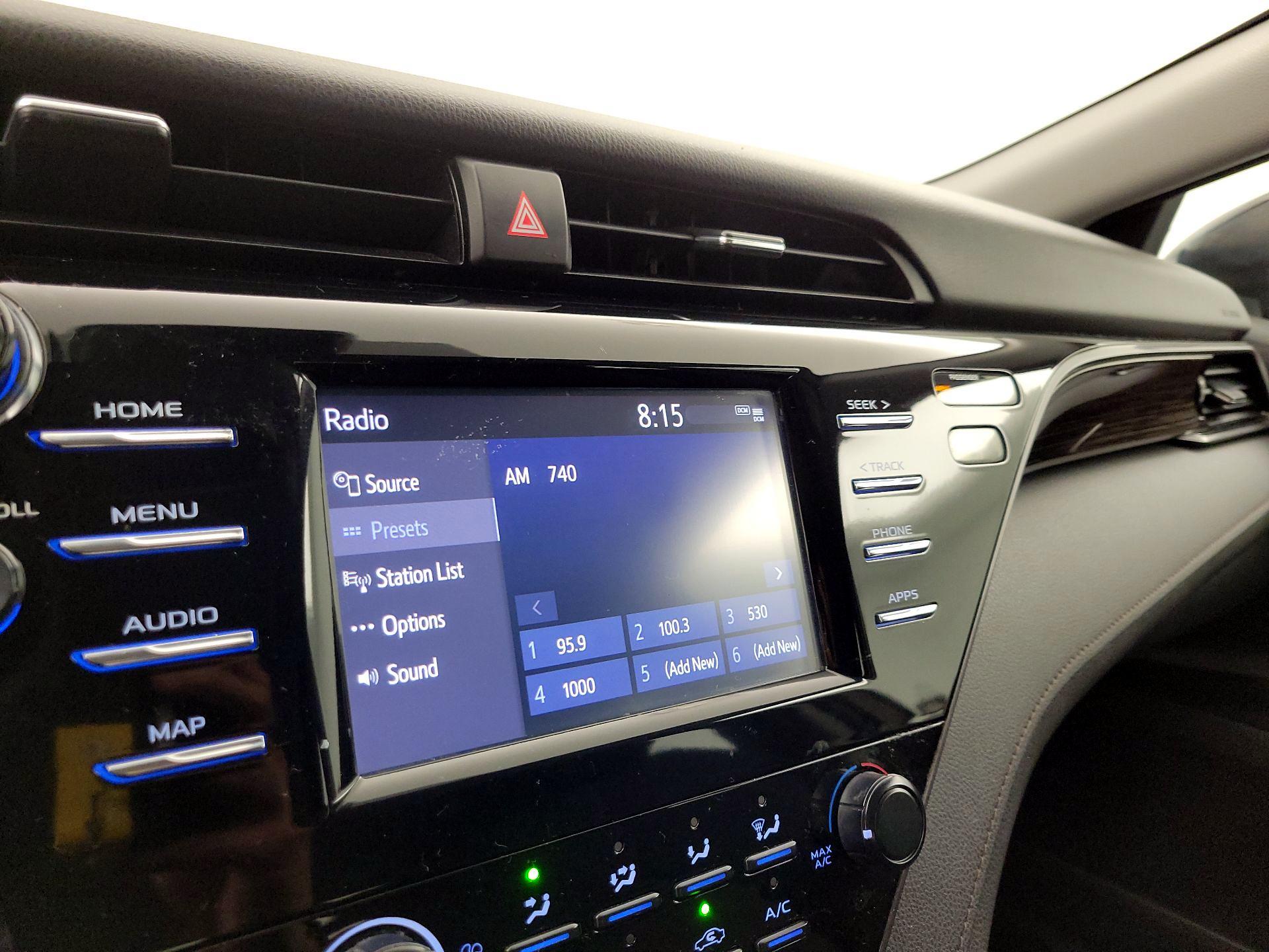Thumbnail: 2019 Toyota Camry - 15