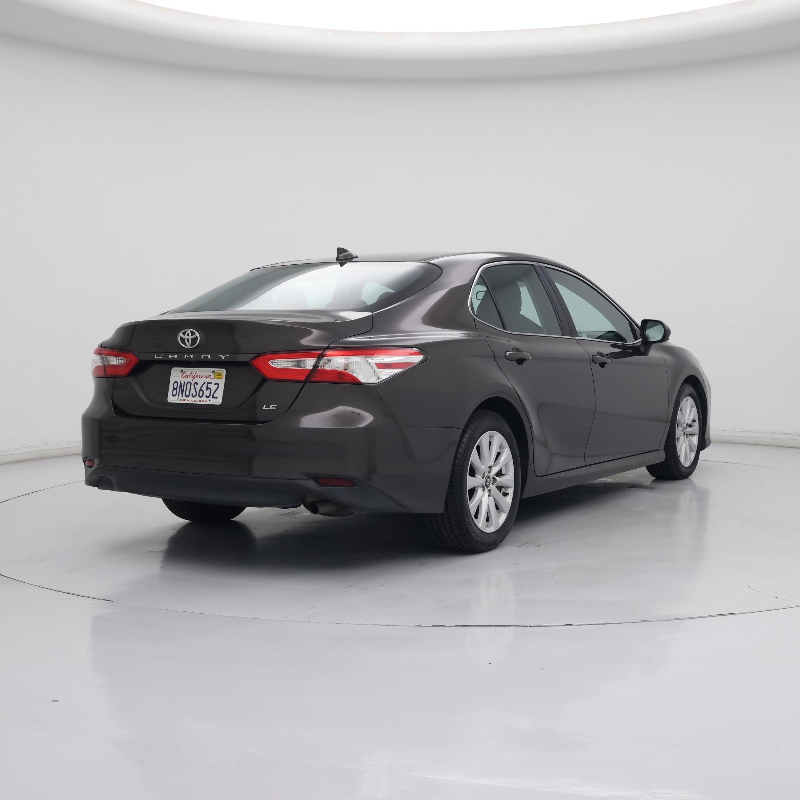 Thumbnail: 2019 Toyota Camry - 8