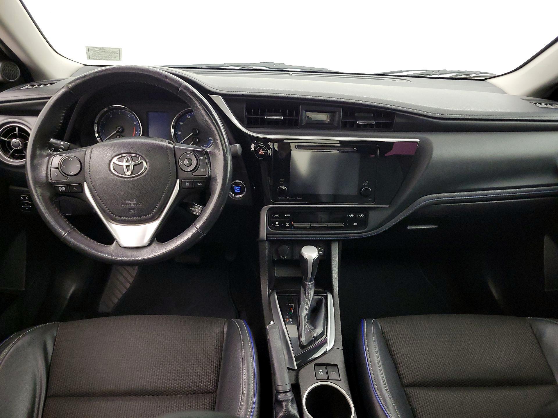 Thumbnail: 2018 Toyota Corolla - 9