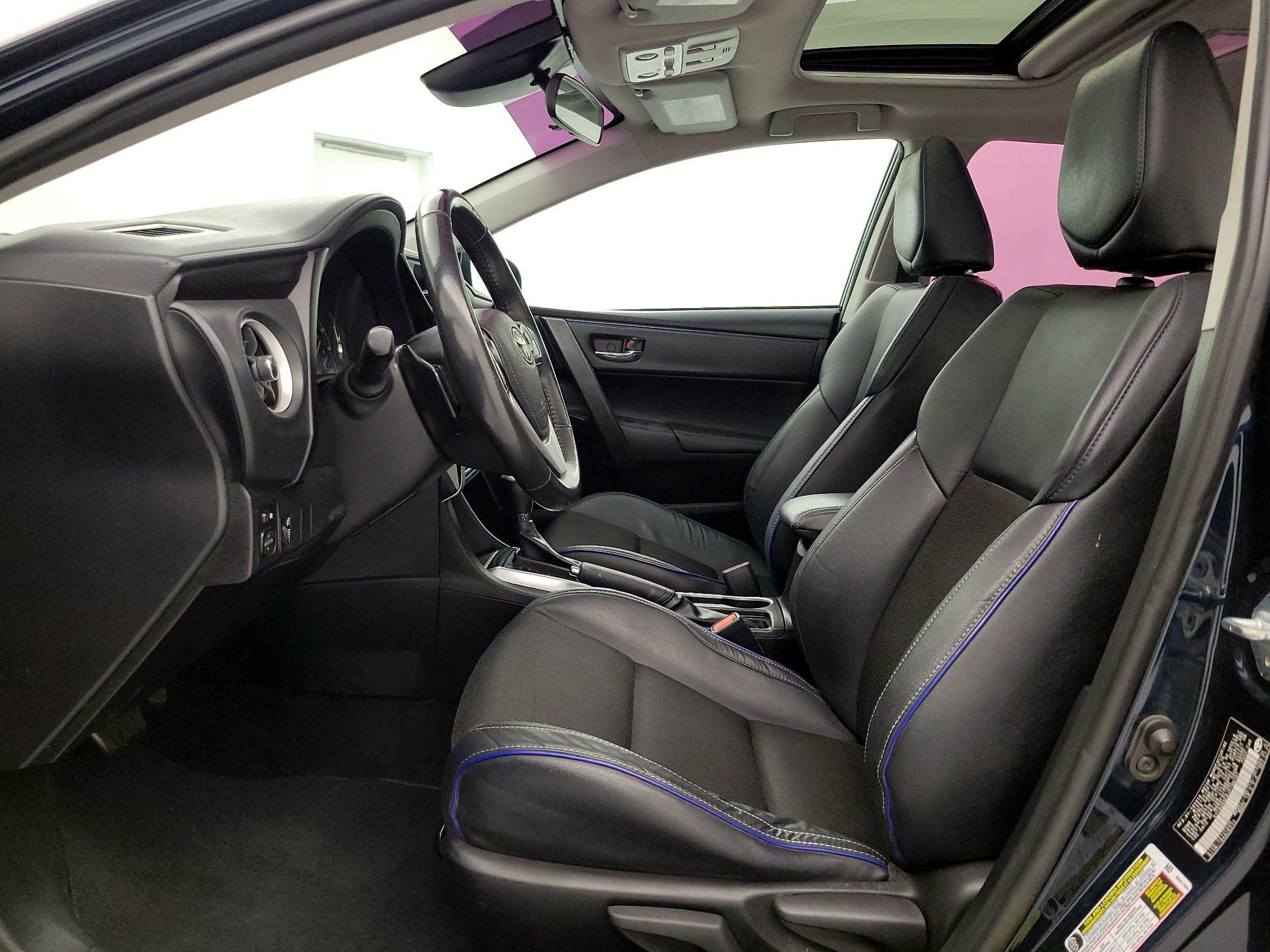 Thumbnail: 2018 Toyota Corolla - 11