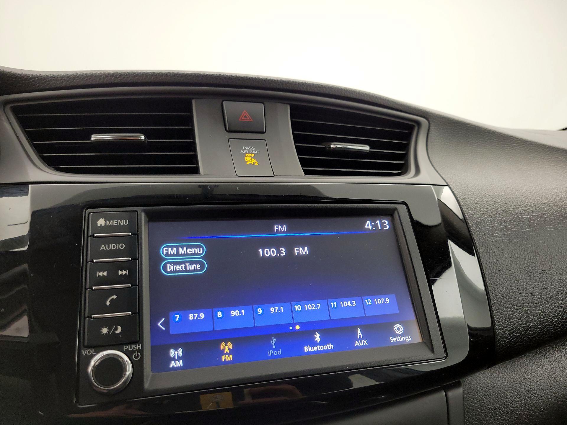 Thumbnail: 2019 Nissan Sentra - 15