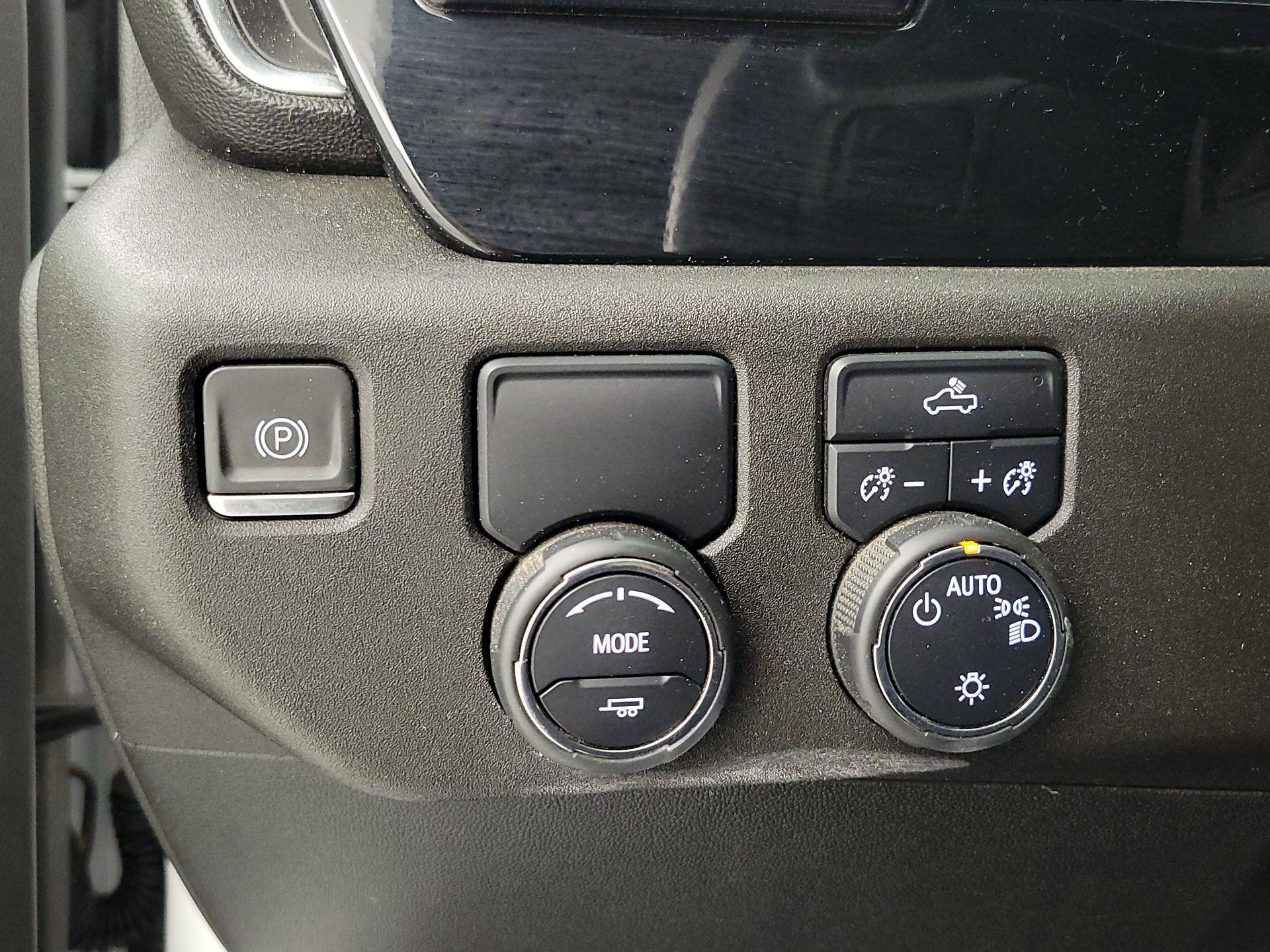 Thumbnail: 2023 Chevrolet Silverado 1500 - 13