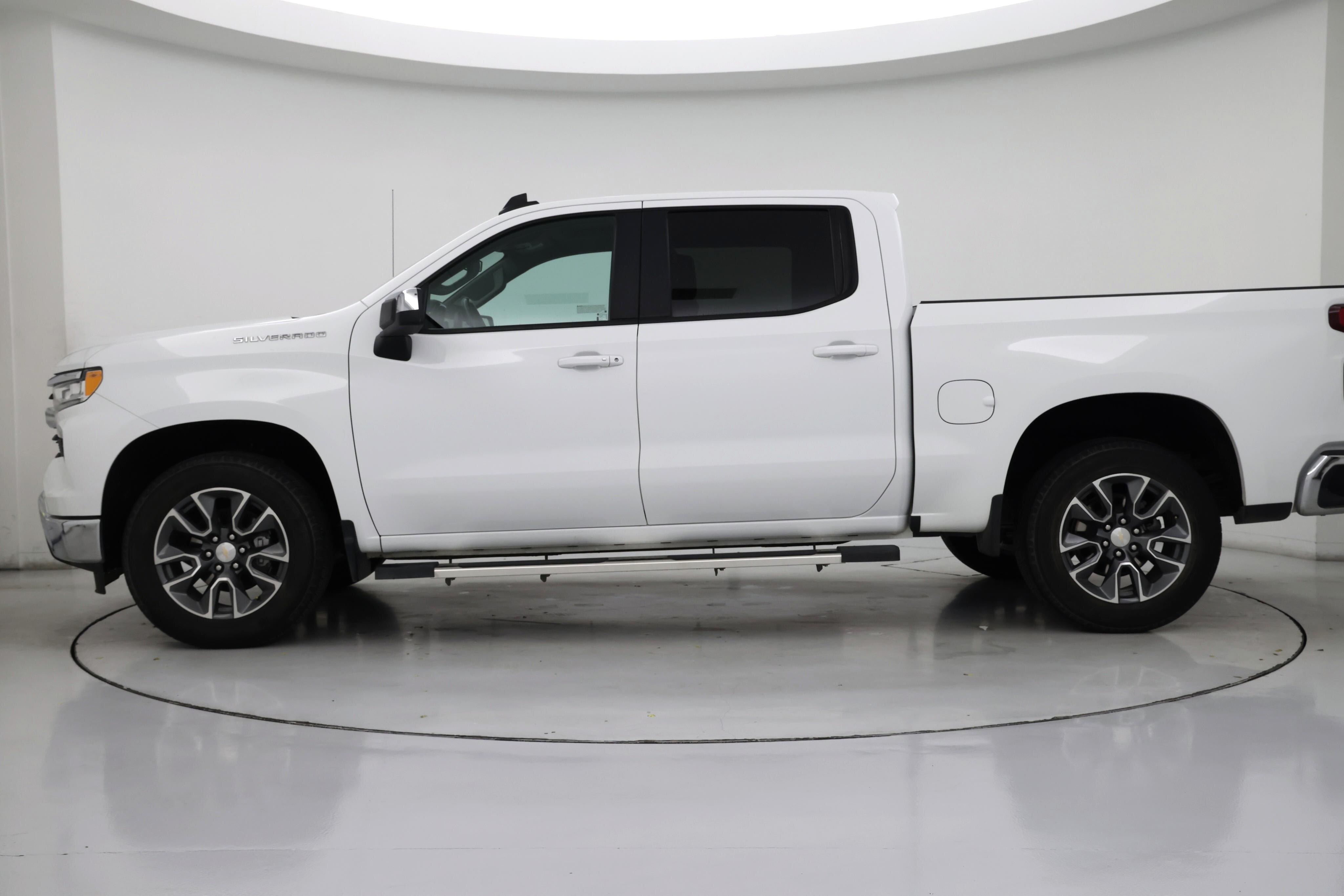 Thumbnail: 2023 Chevrolet Silverado 1500 - 3