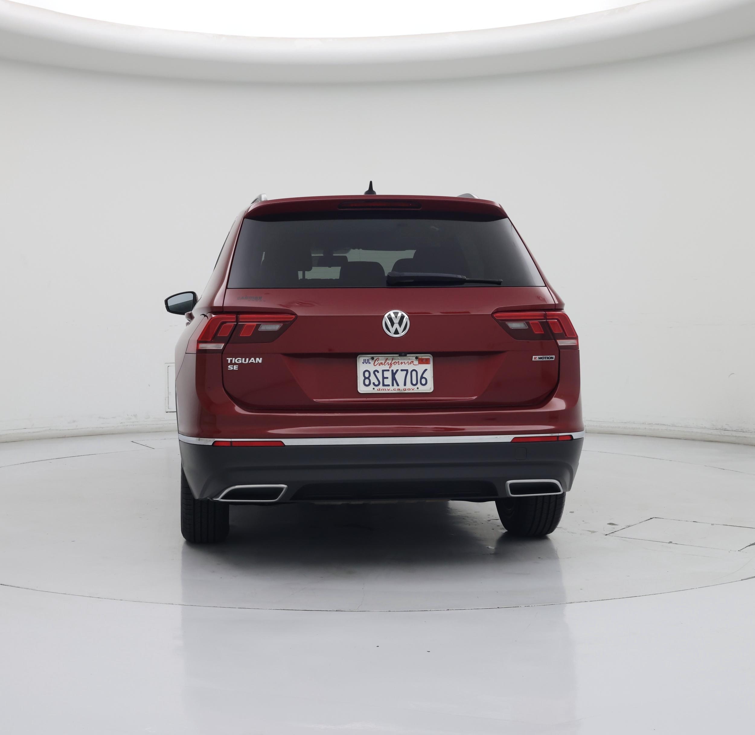 Thumbnail: 2020 Volkswagen Tiguan - 6