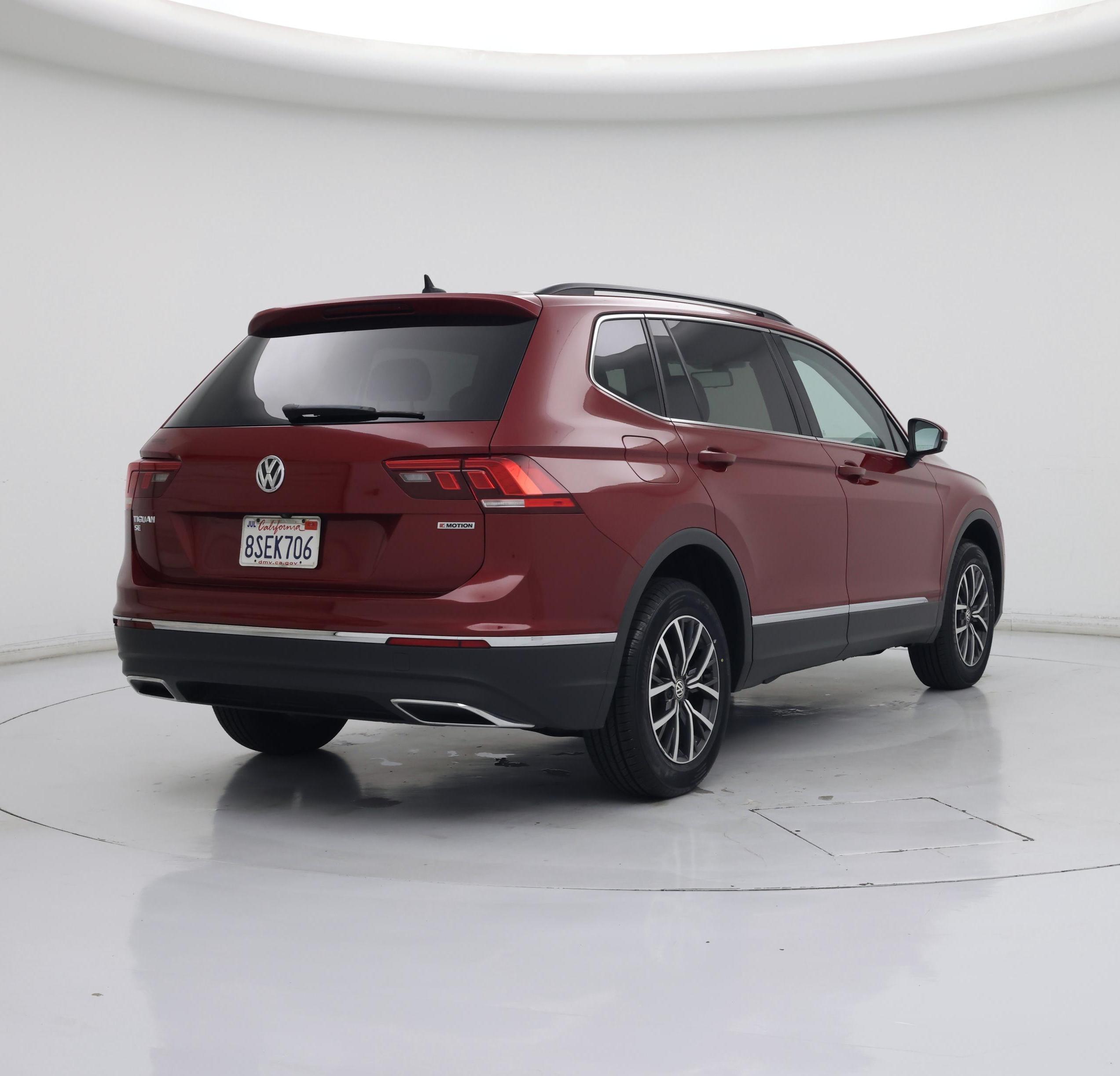 Thumbnail: 2020 Volkswagen Tiguan - 8