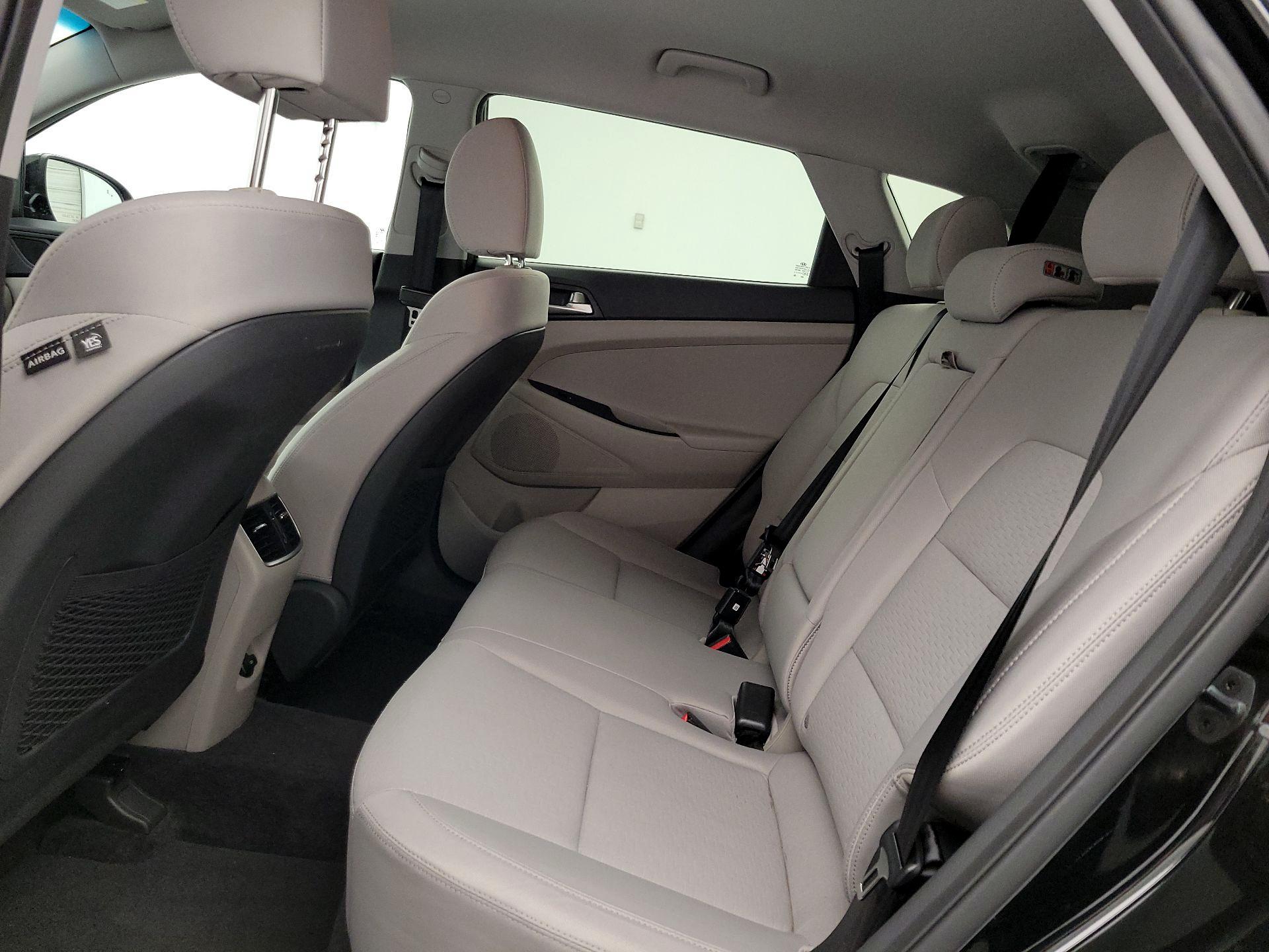 Thumbnail: 2020 Hyundai Tucson - 19