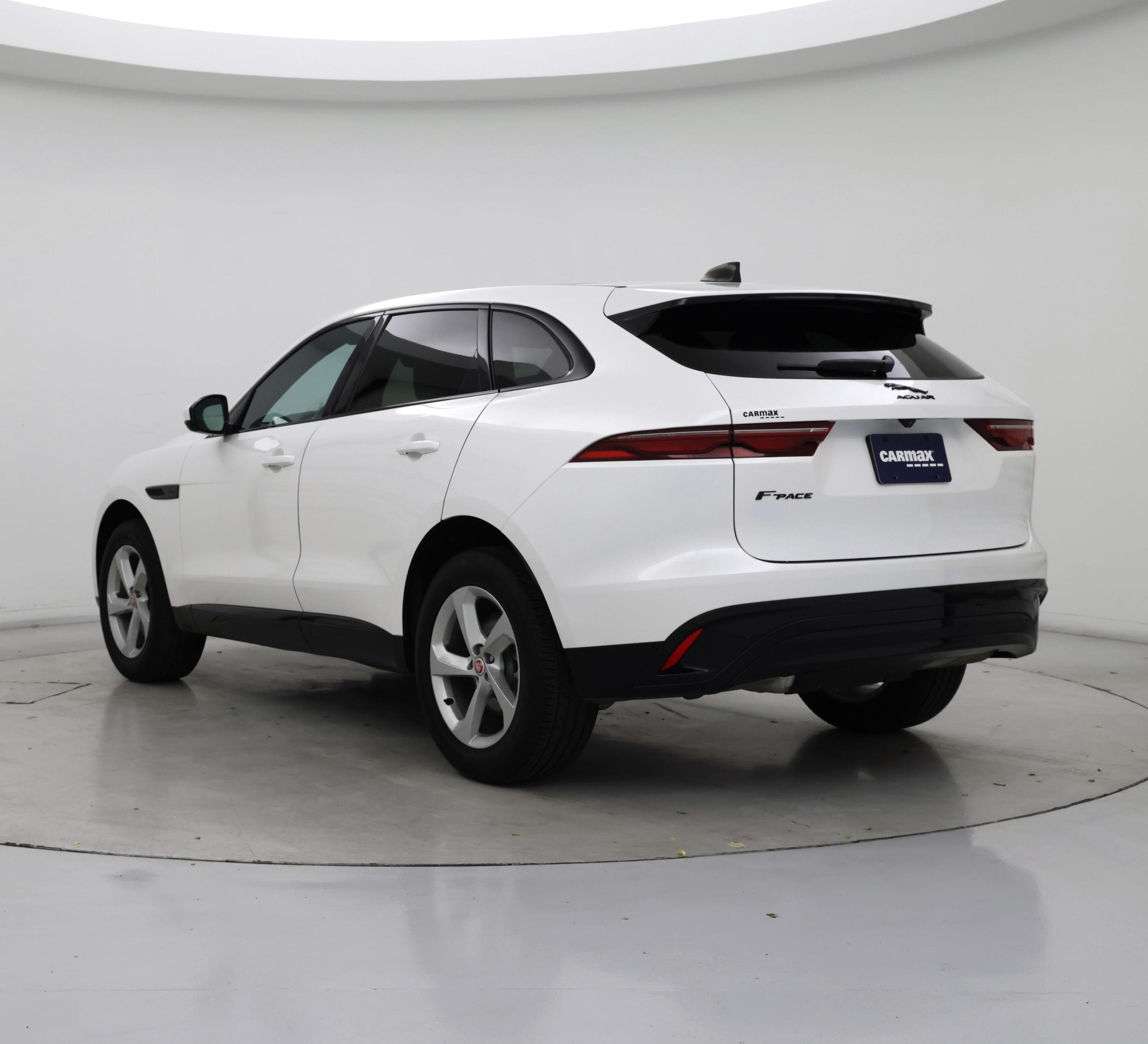 Thumbnail: 2023 Jaguar F-Pace - 2