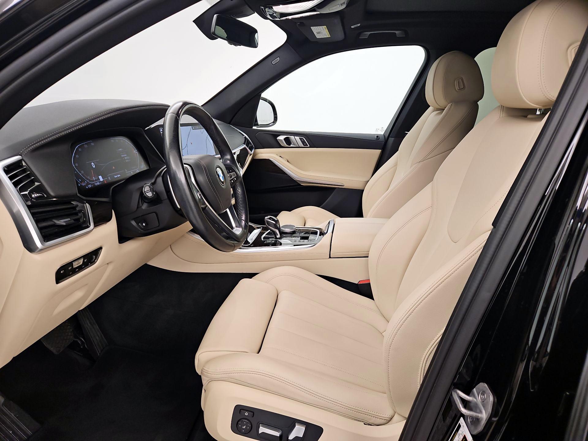 Thumbnail: 2021 BMW X5 - 11