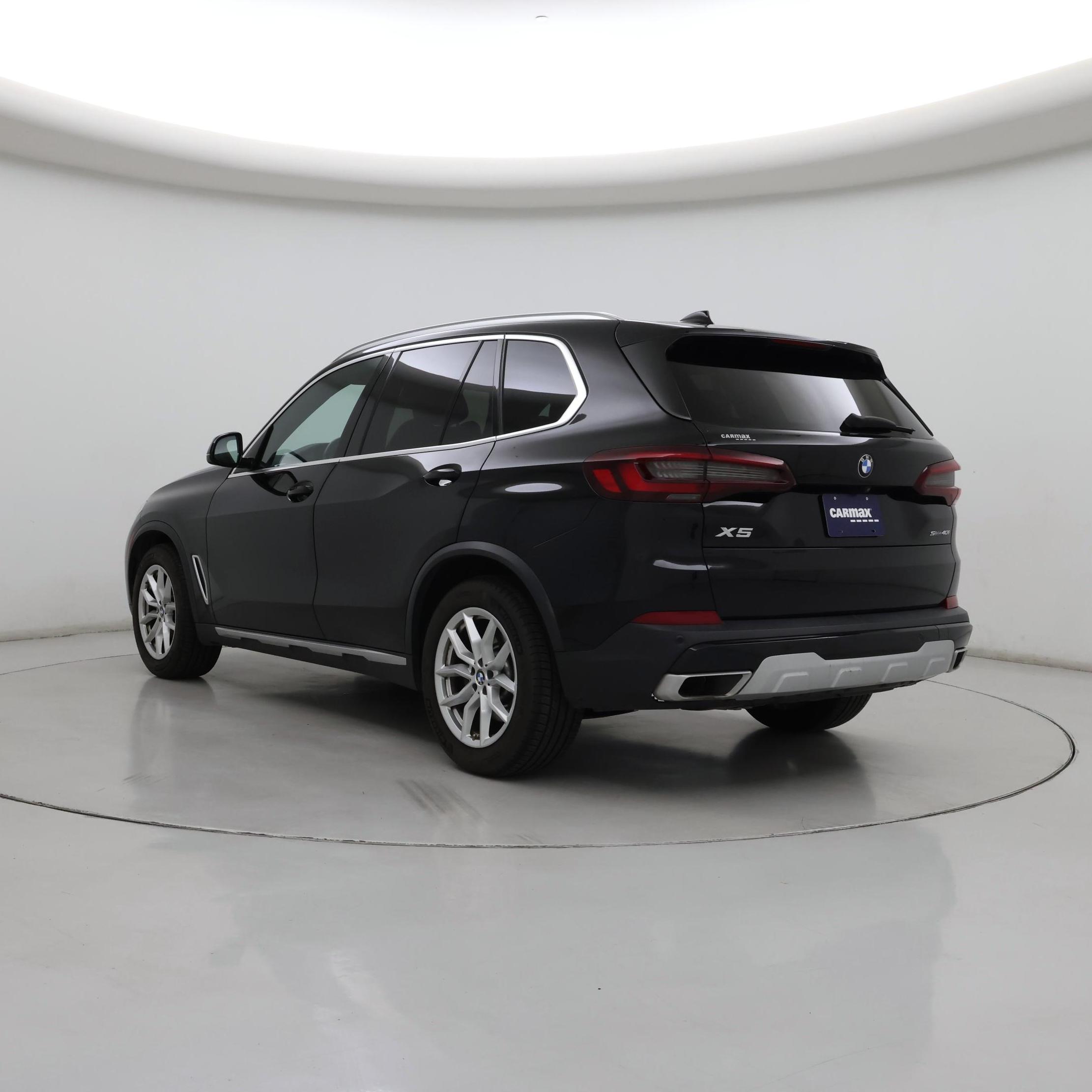 Thumbnail: 2021 BMW X5 - 2