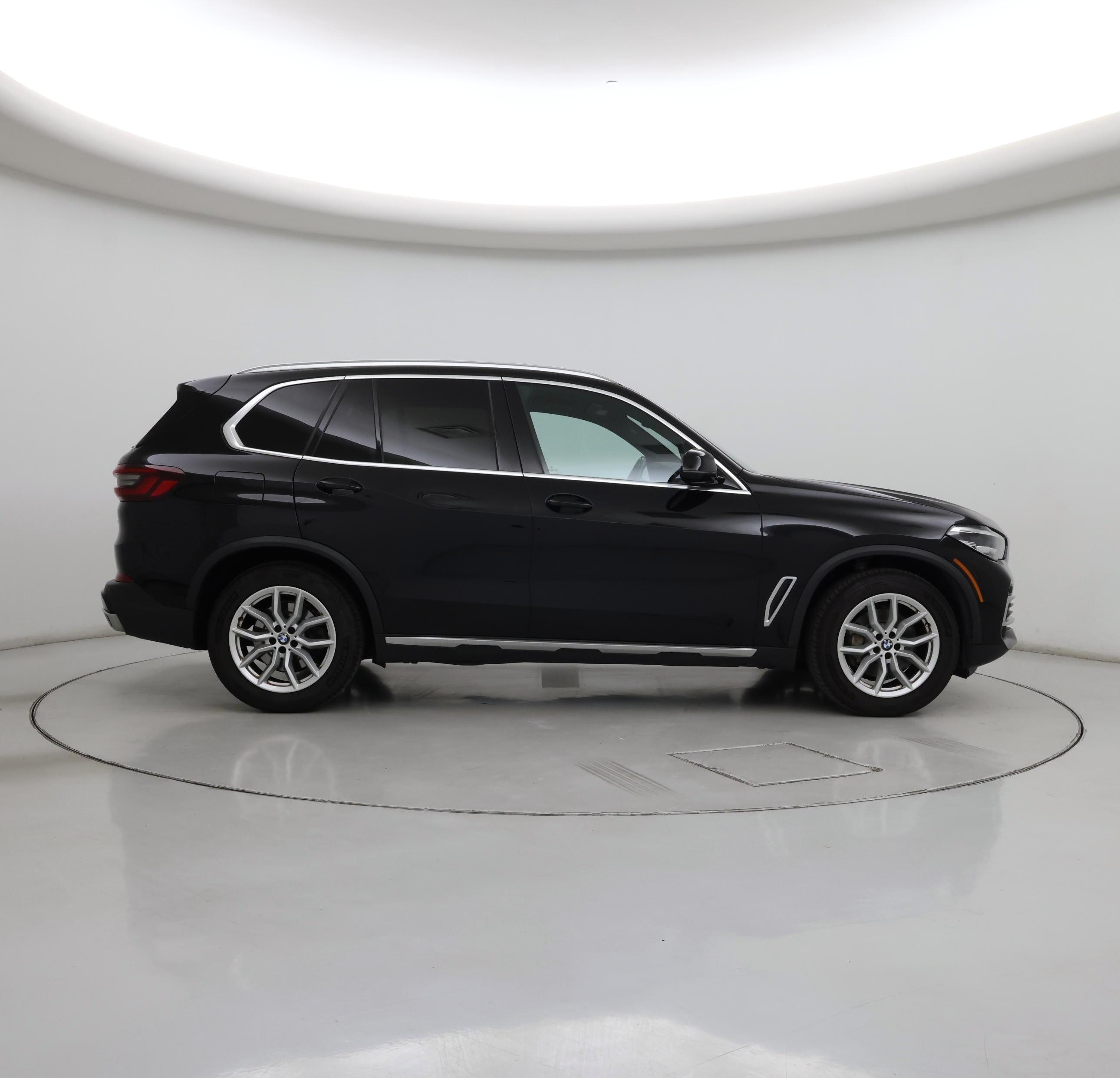 Thumbnail: 2021 BMW X5 - 7