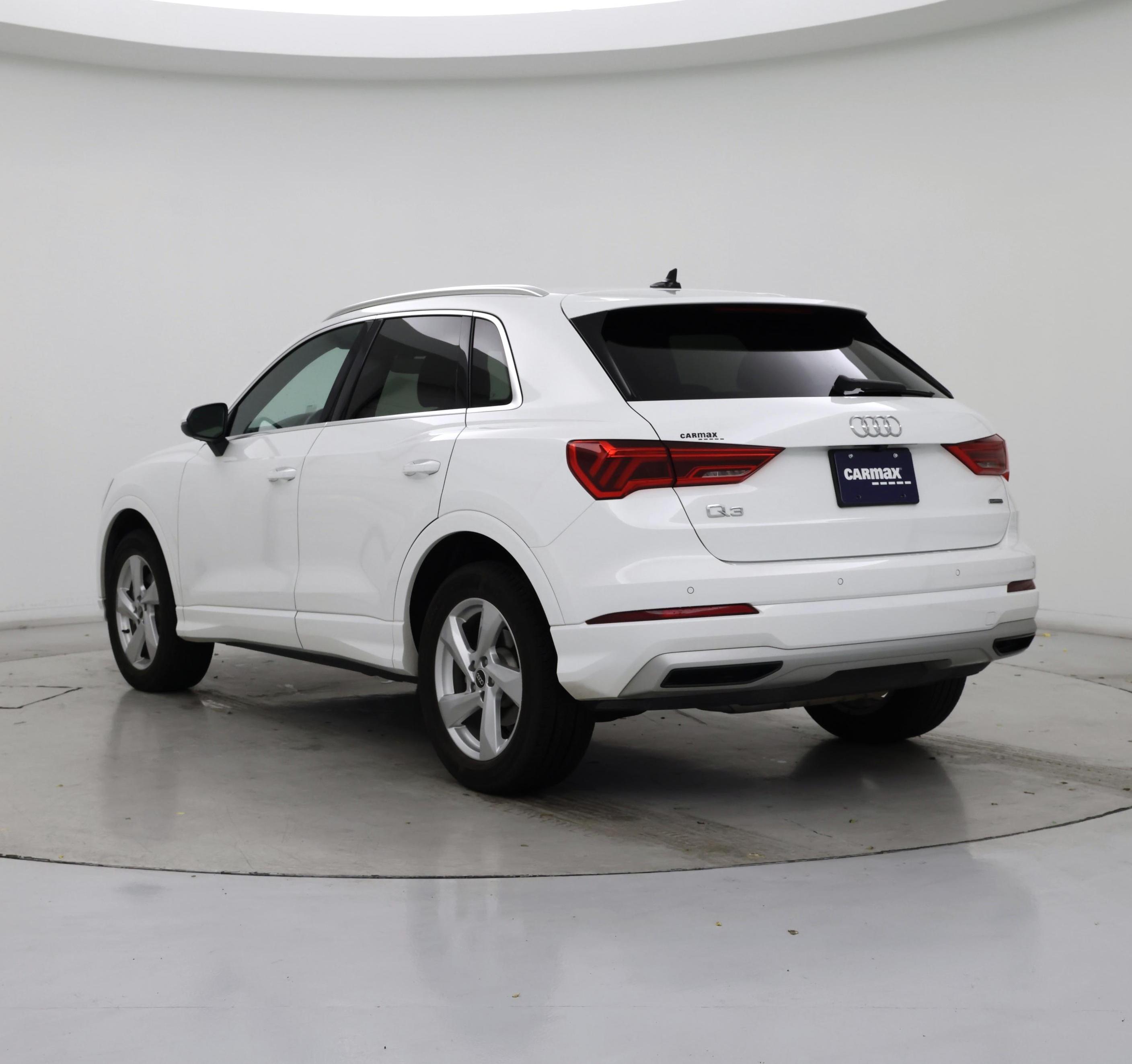 Thumbnail: 2022 Audi Q3 - 2