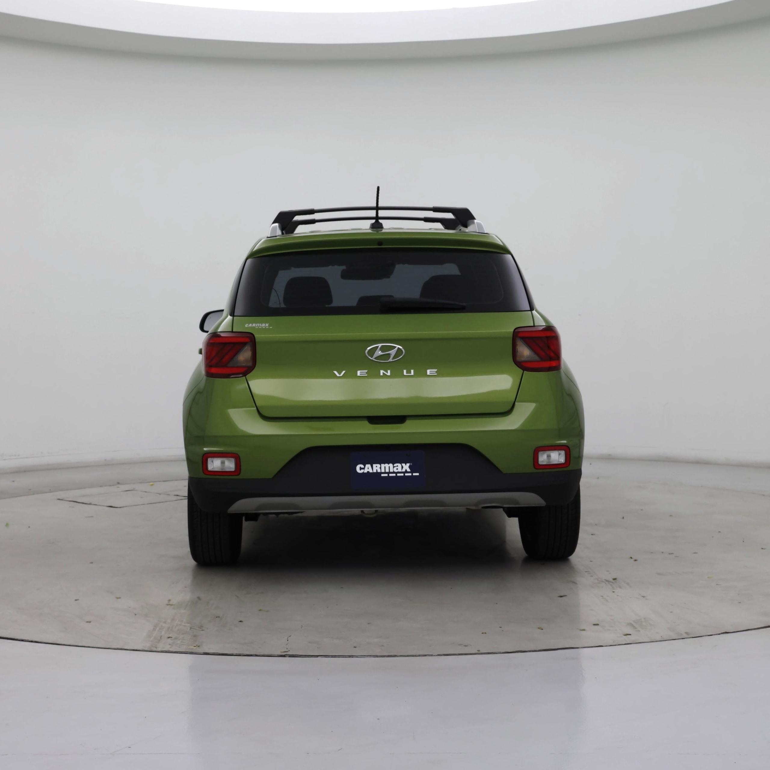 Thumbnail: 2023 Hyundai Venue - 6