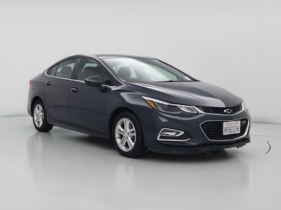 Gray 2018 Chevrolet Cruze LT