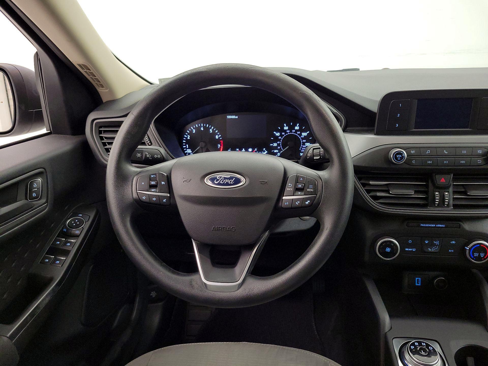 Thumbnail: 2020 Ford Escape - 10