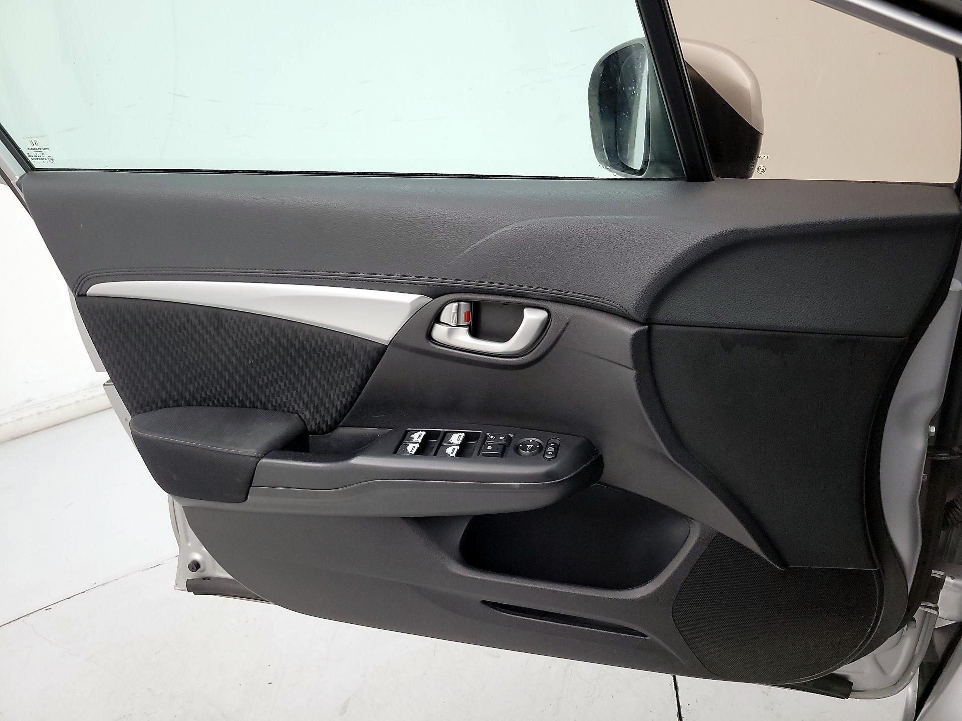 Thumbnail: 2014 Honda Civic - 12