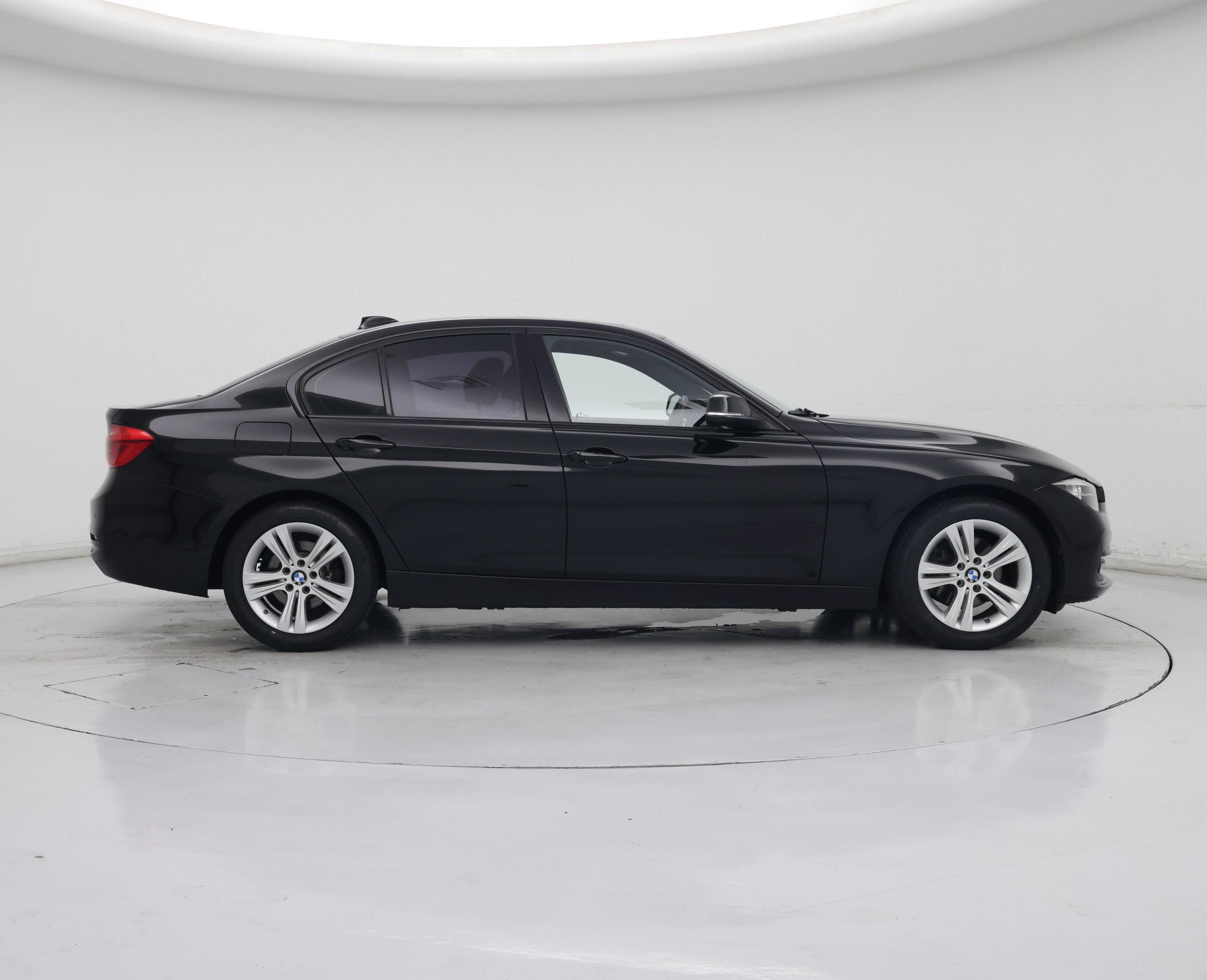Thumbnail: 2017 BMW 3 Series - 7