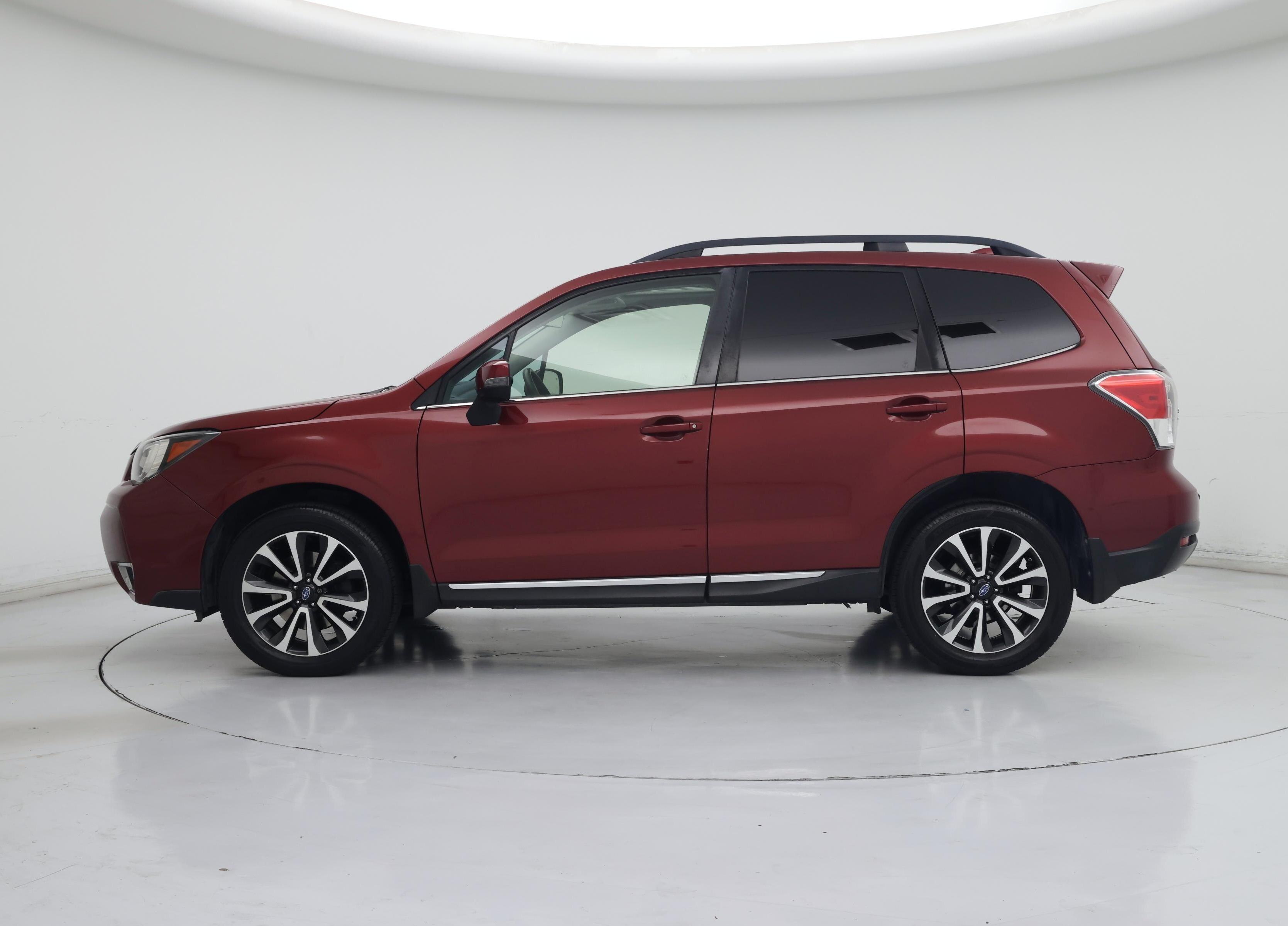 Thumbnail: 2017 Subaru Forester - 3