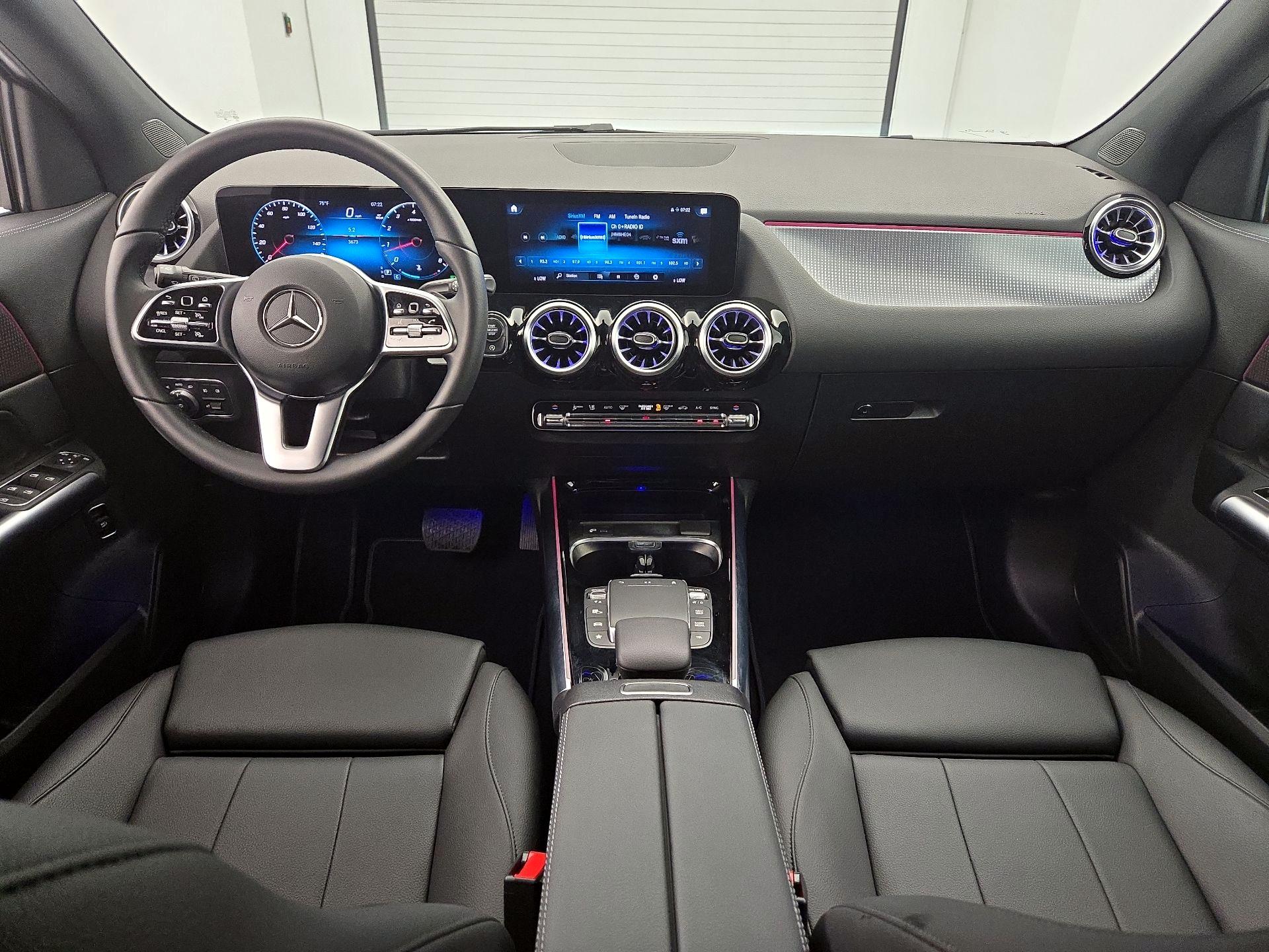 Thumbnail: 2023 Mercedes-Benz GLA - 9