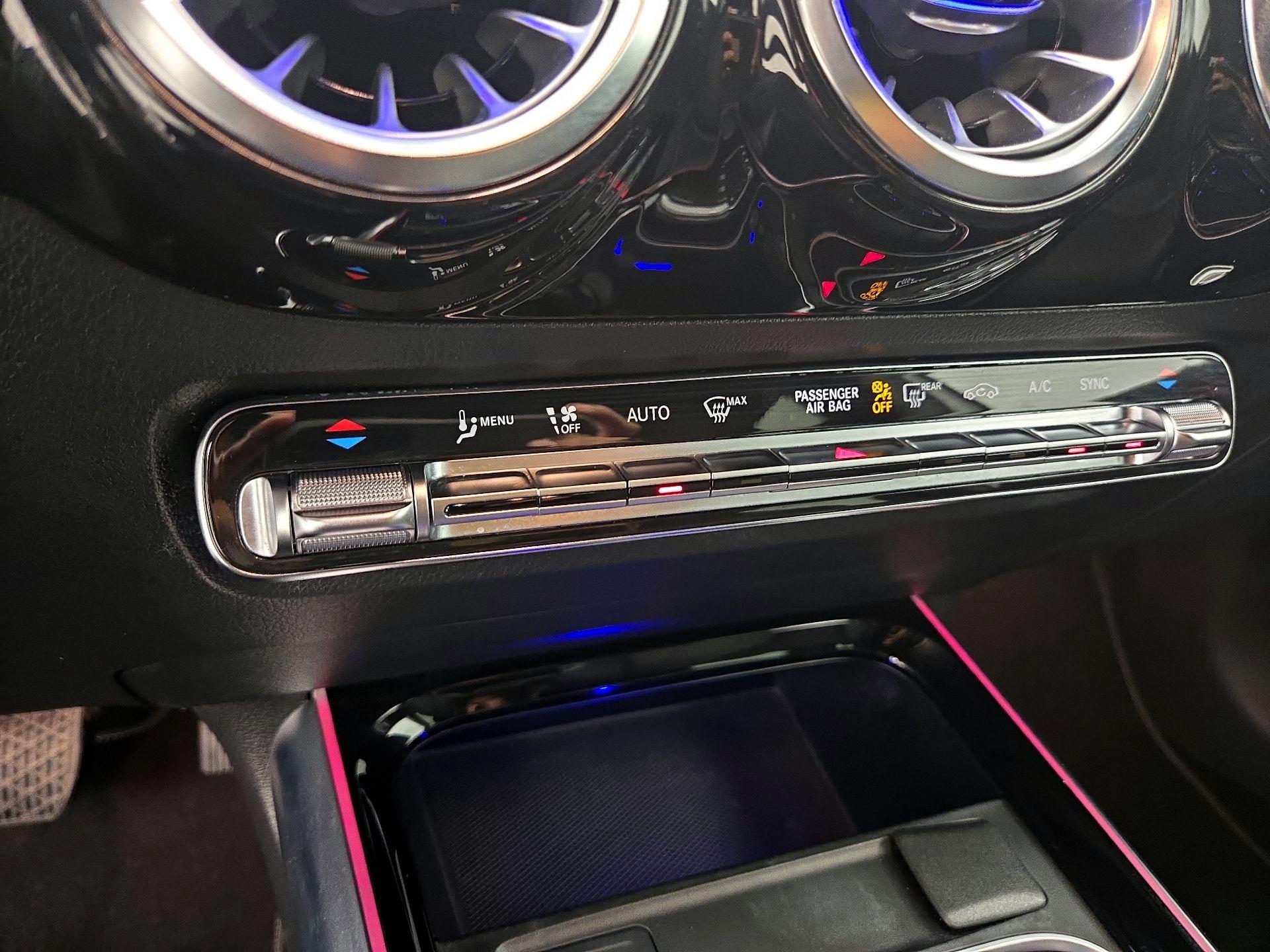 Thumbnail: 2023 Mercedes-Benz GLA - 16