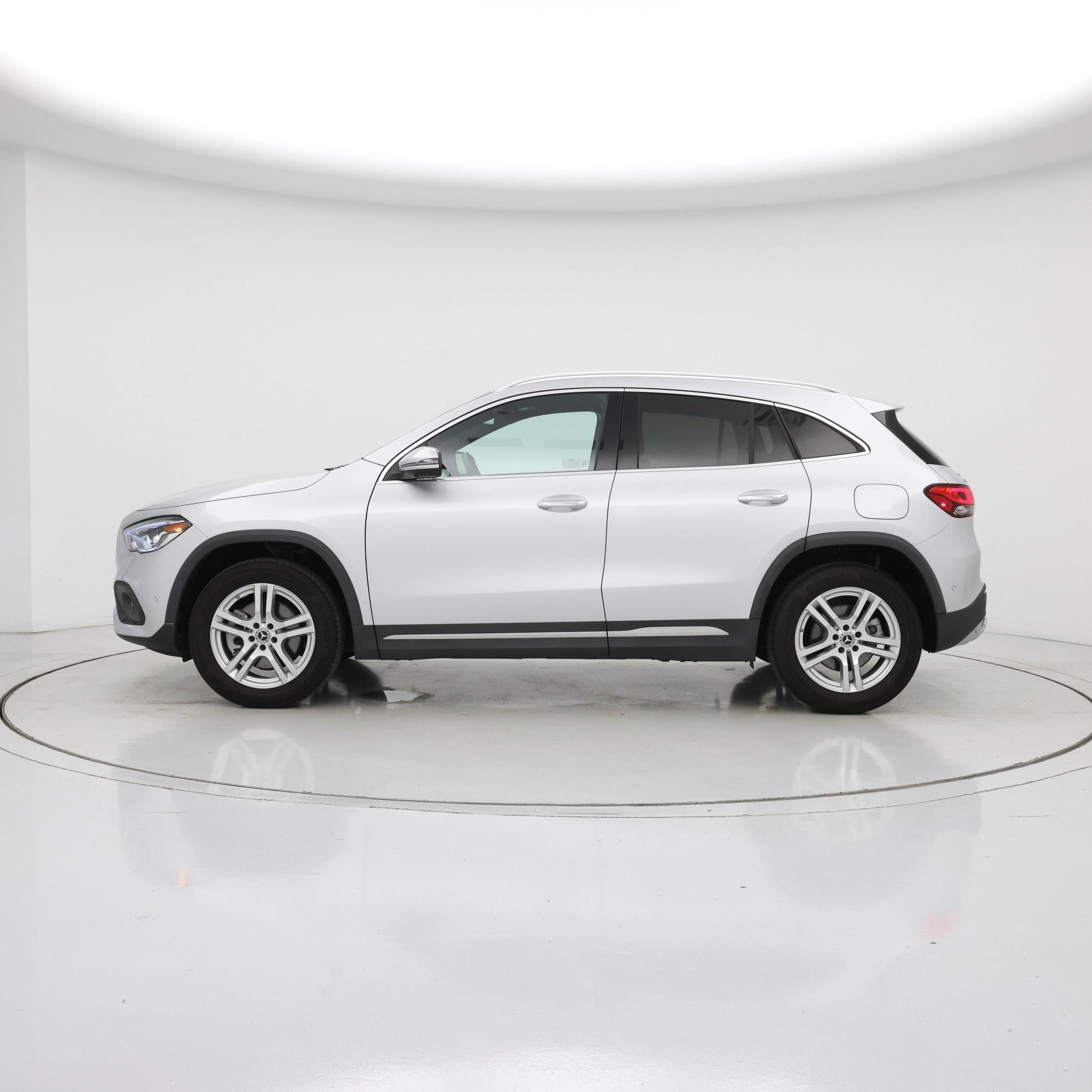 Thumbnail: 2023 Mercedes-Benz GLA - 3