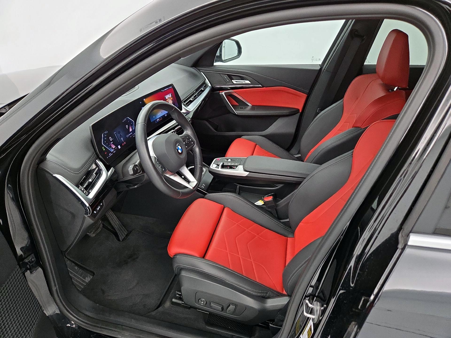 Thumbnail: 2023 BMW X1 - 11