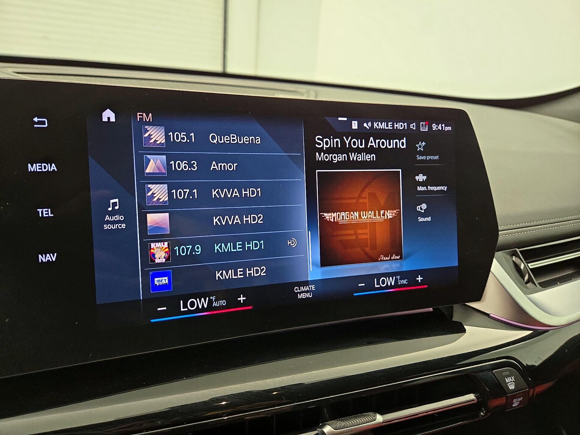 Thumbnail: 2023 BMW X1 - 16