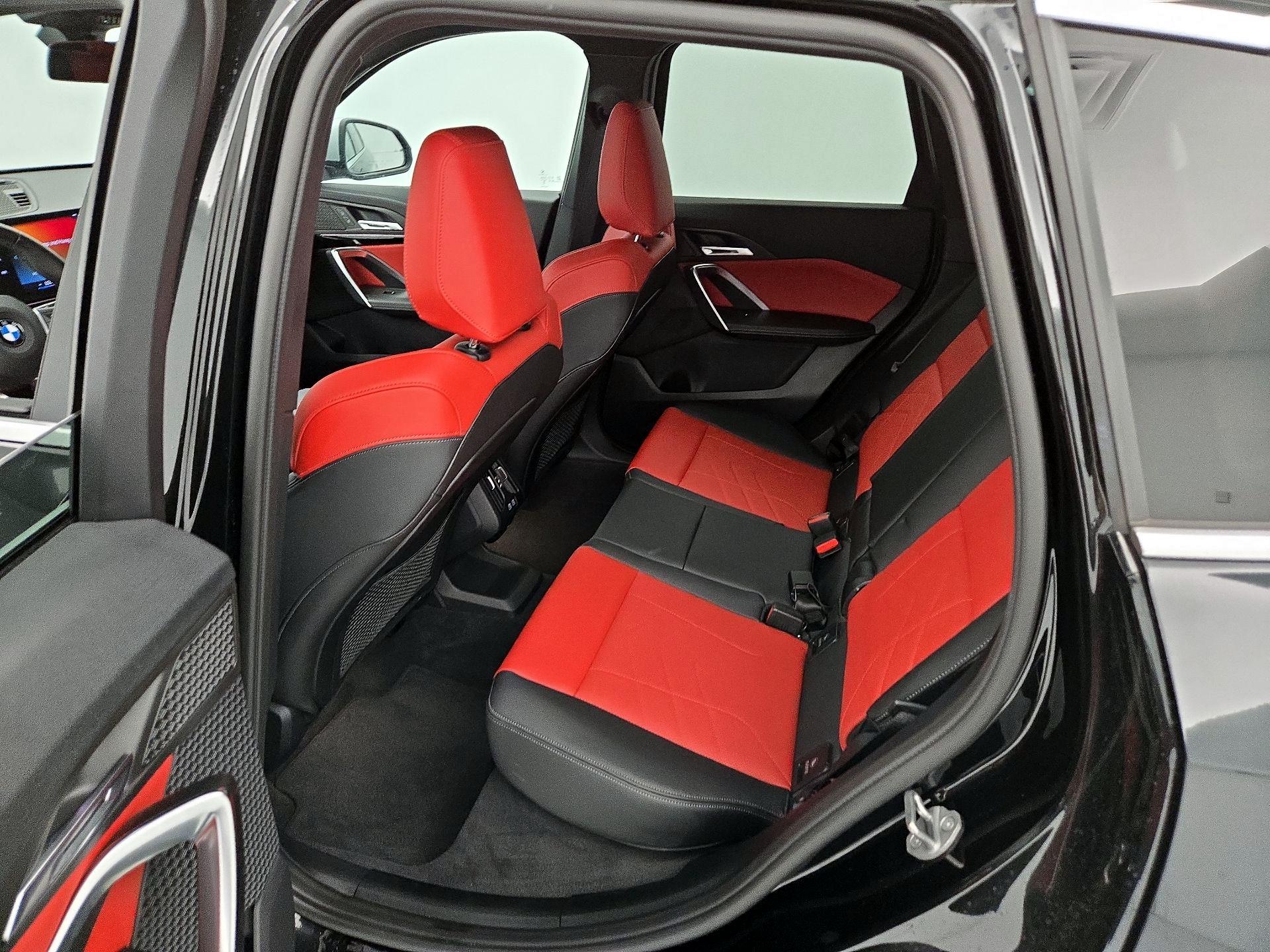 Thumbnail: 2023 BMW X1 - 20