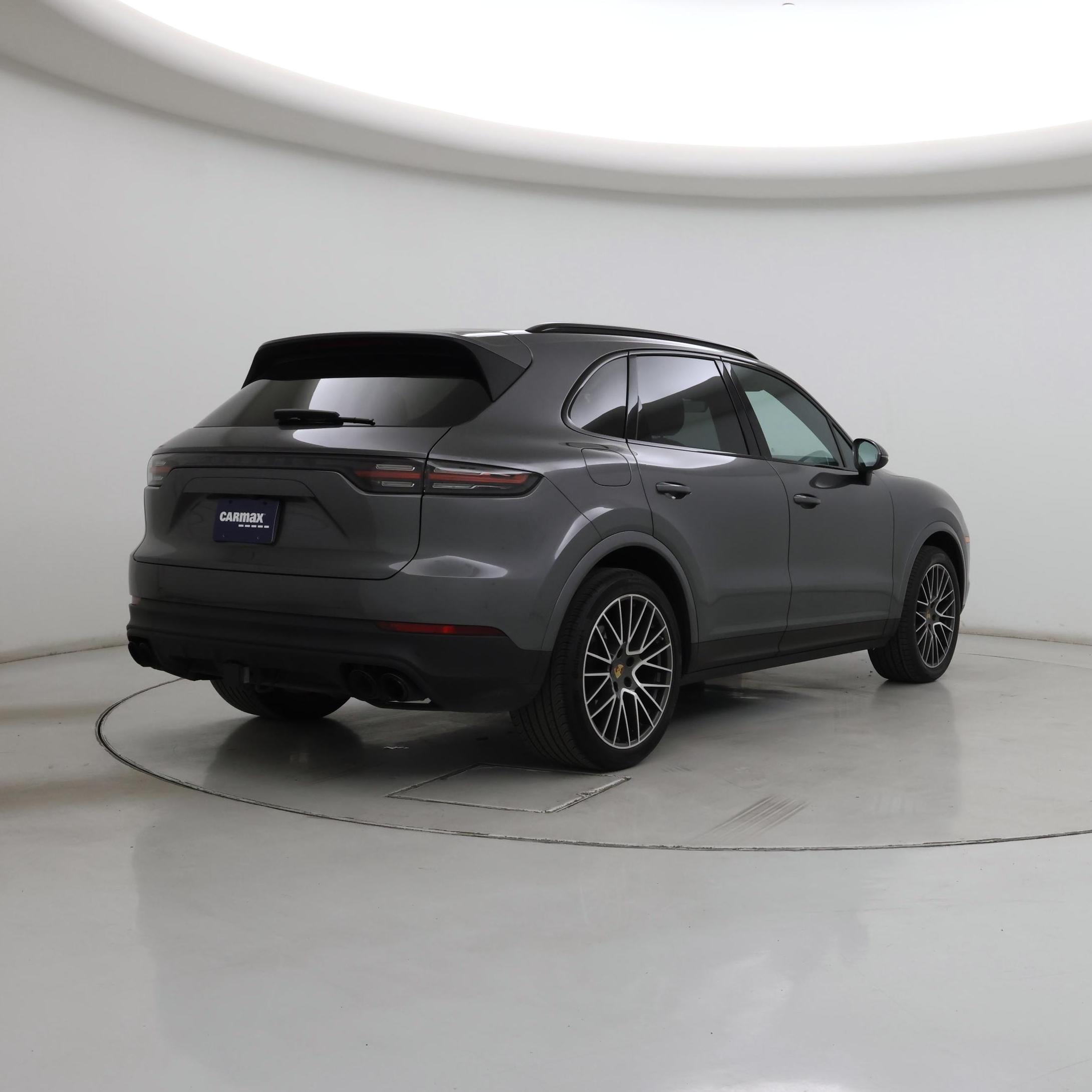 Thumbnail: 2021 Porsche Cayenne - 8