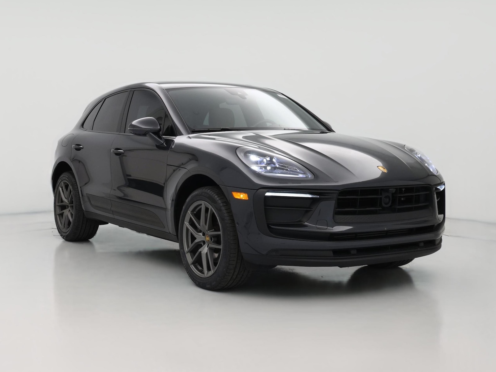 2022 Porsche Macan Base