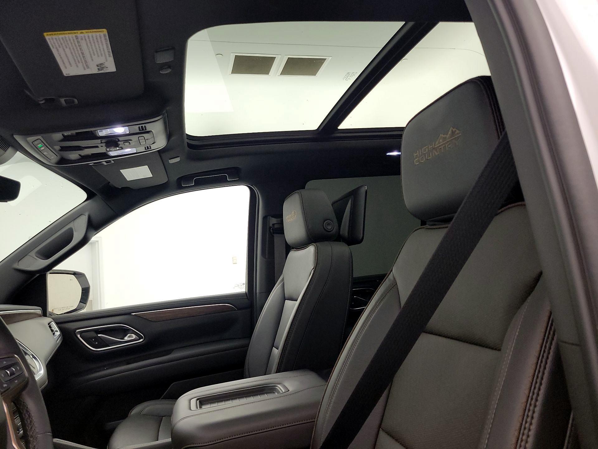 Thumbnail: 2024 Chevrolet Tahoe - 19