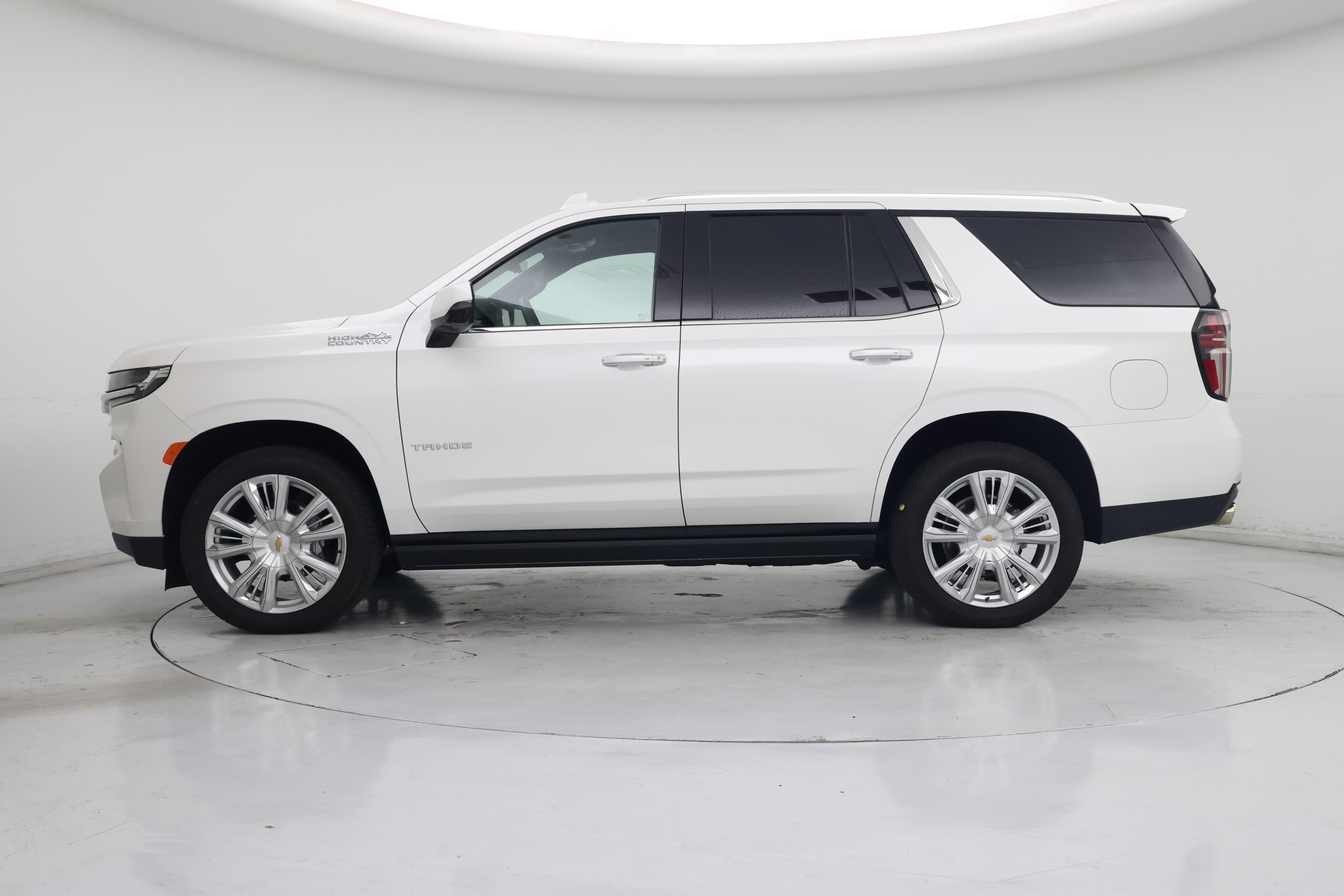 Thumbnail: 2024 Chevrolet Tahoe - 3
