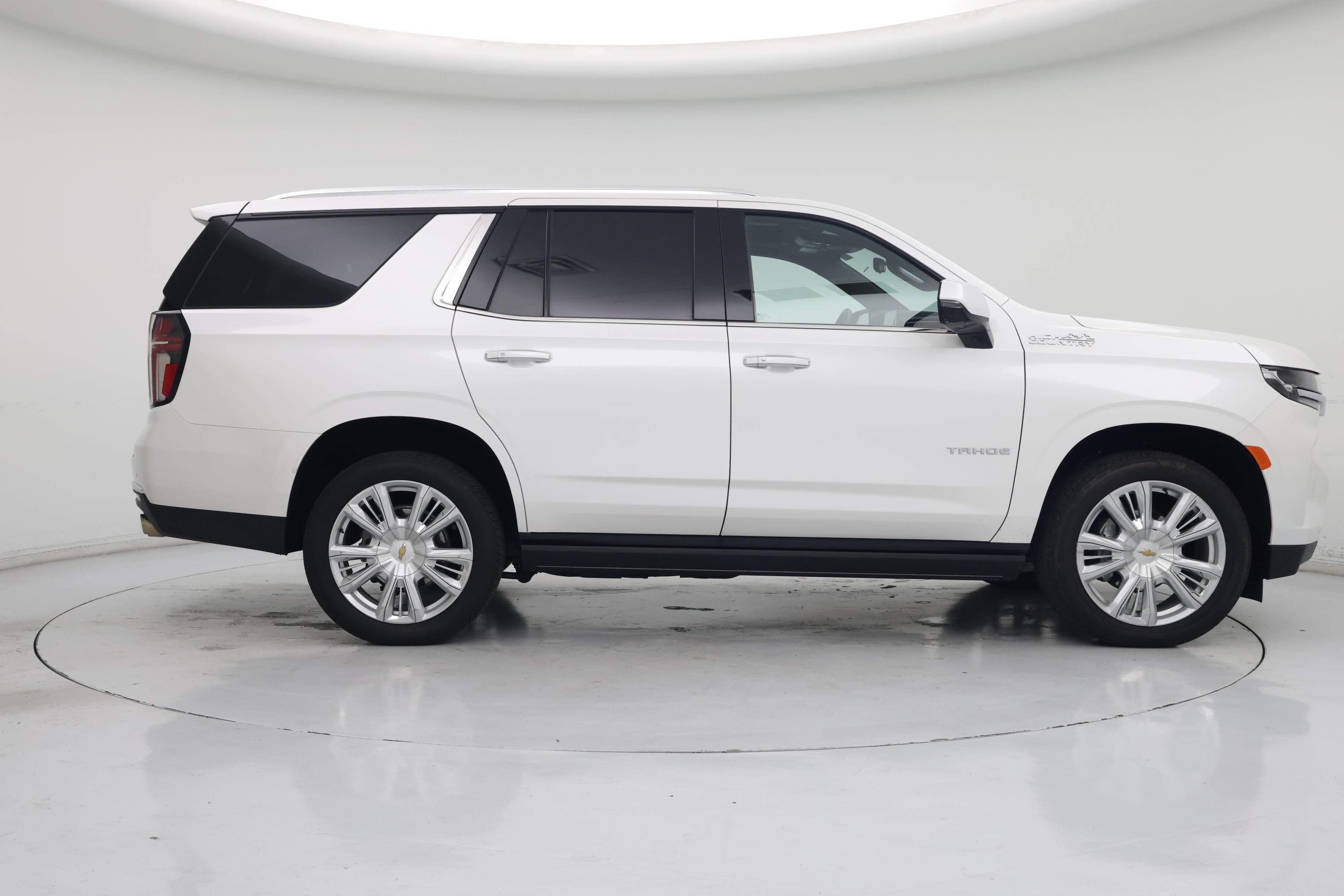 Thumbnail: 2024 Chevrolet Tahoe - 7