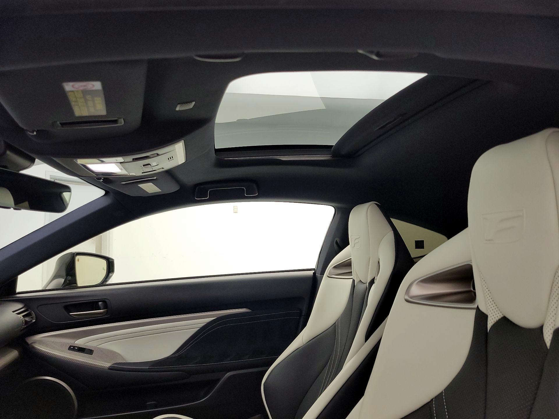 Thumbnail: 2020 Lexus RC - 19