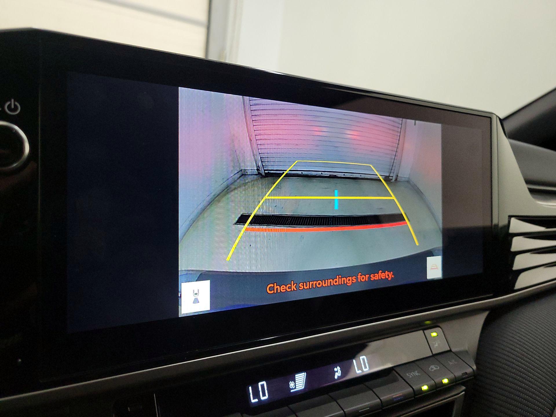 Thumbnail: 2025 Toyota Camry - 14