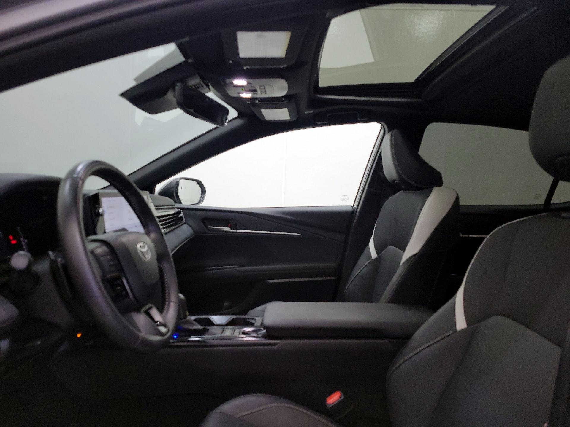 Thumbnail: 2025 Toyota Camry - 19