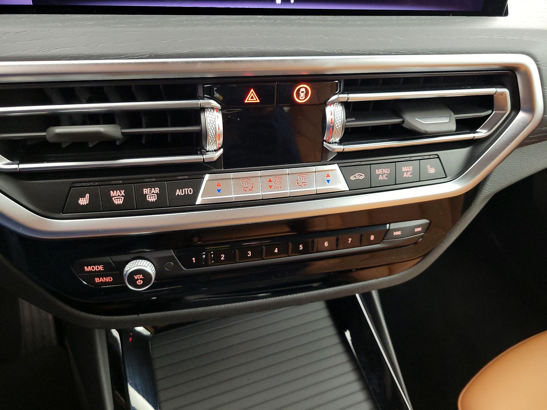 Thumbnail: 2023 BMW X3 - 17
