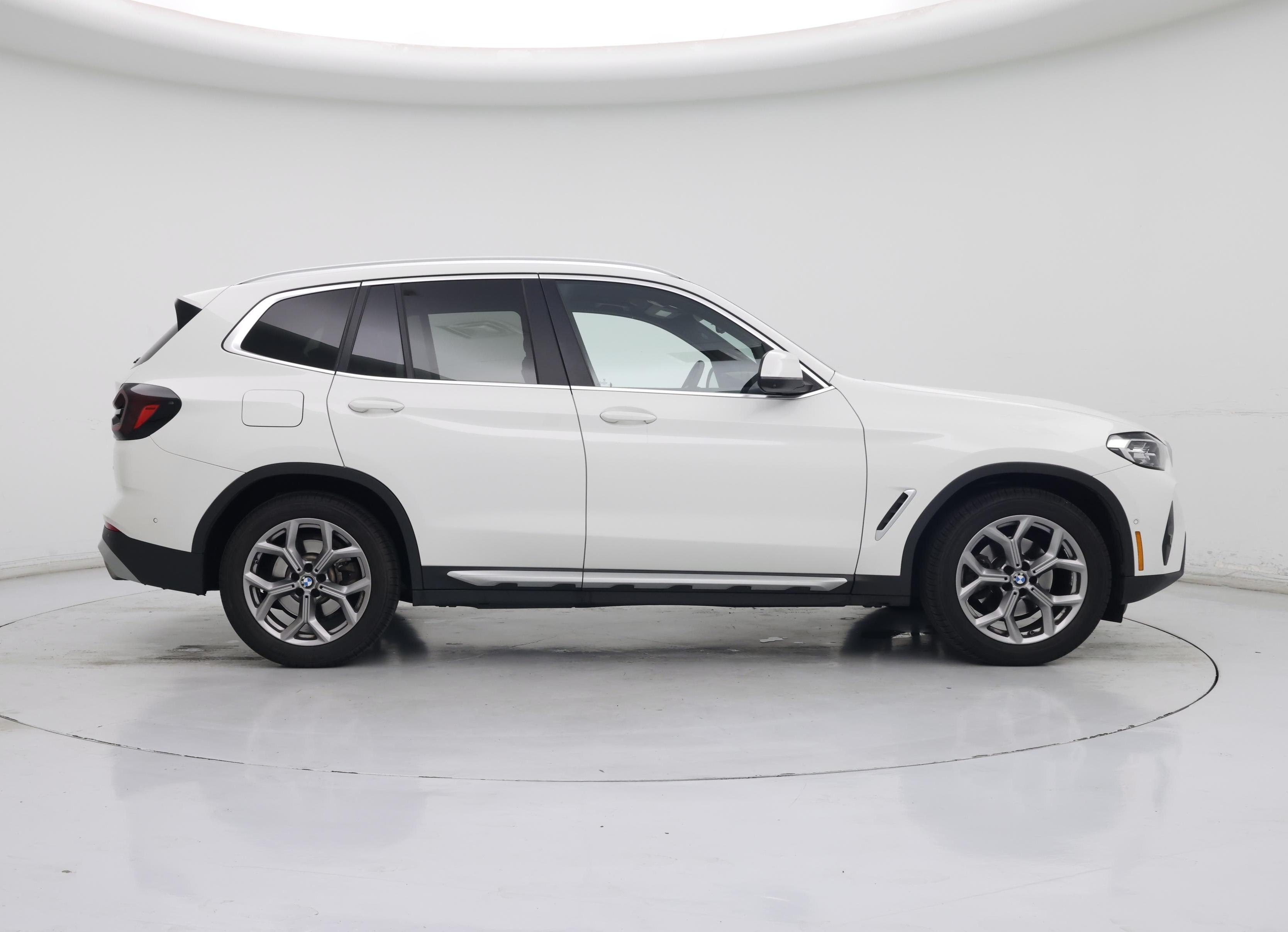 Thumbnail: 2023 BMW X3 - 7