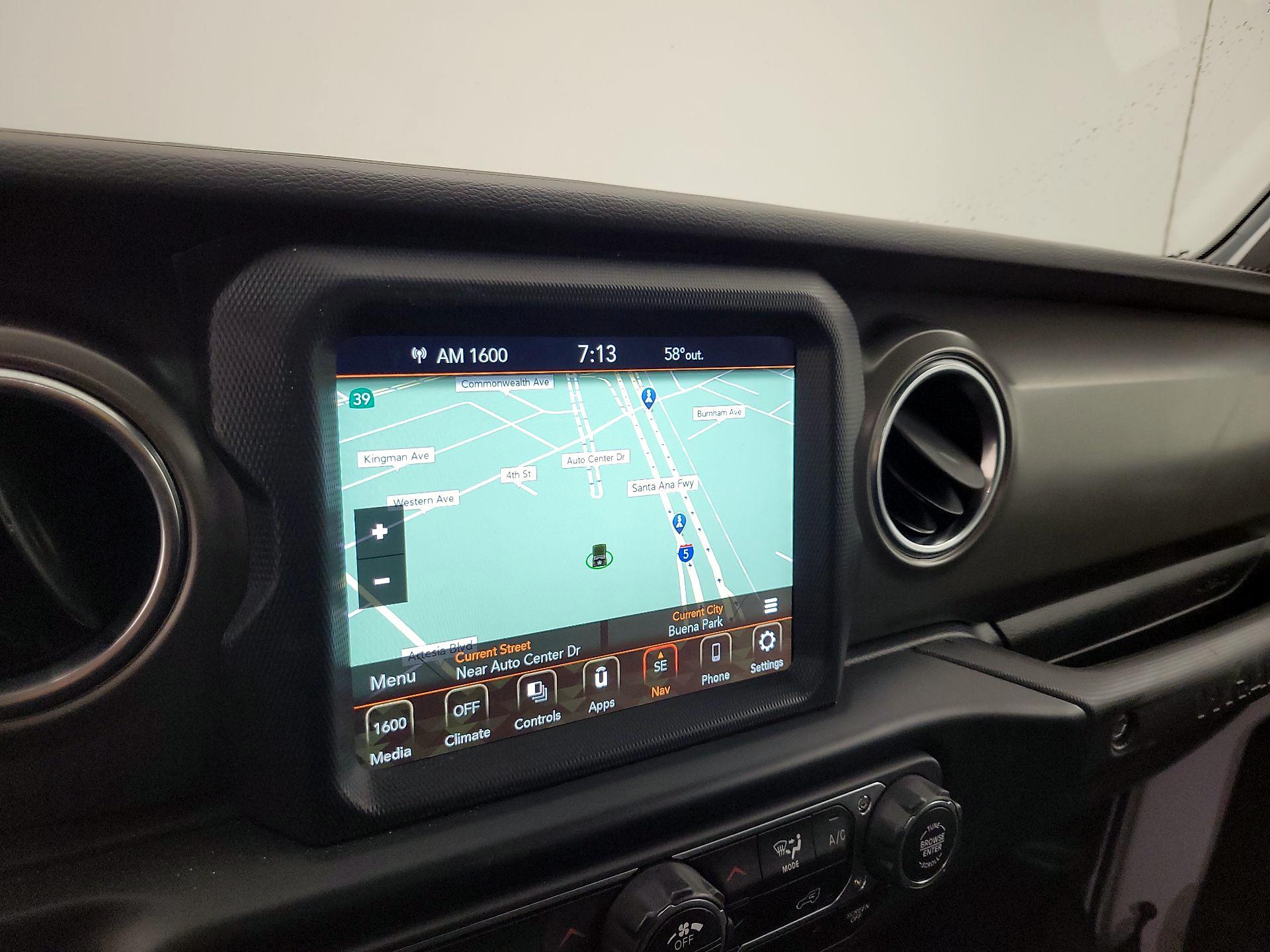 Thumbnail: 2022 Jeep Wrangler - 15