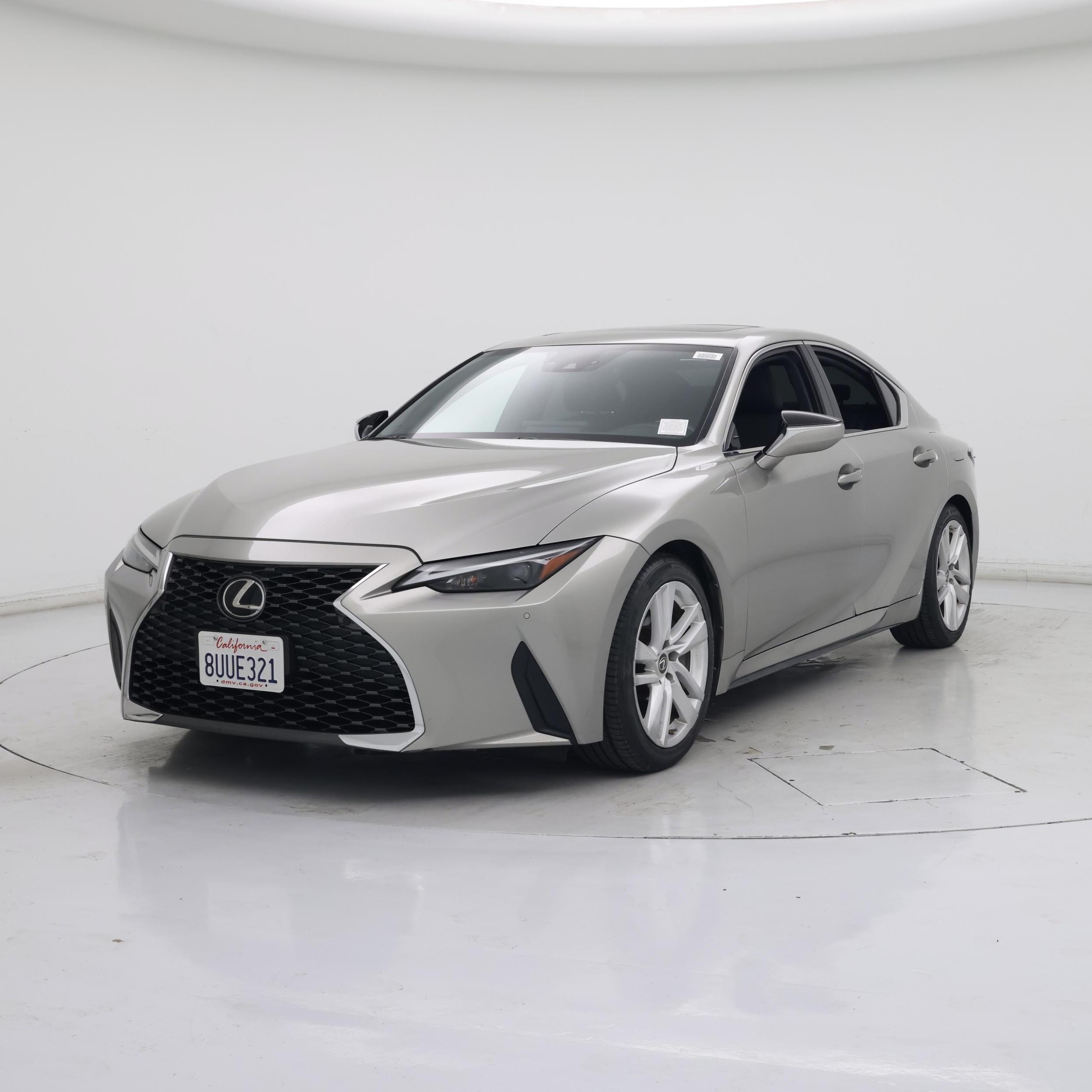 Thumbnail: 2021 Lexus IS - 4