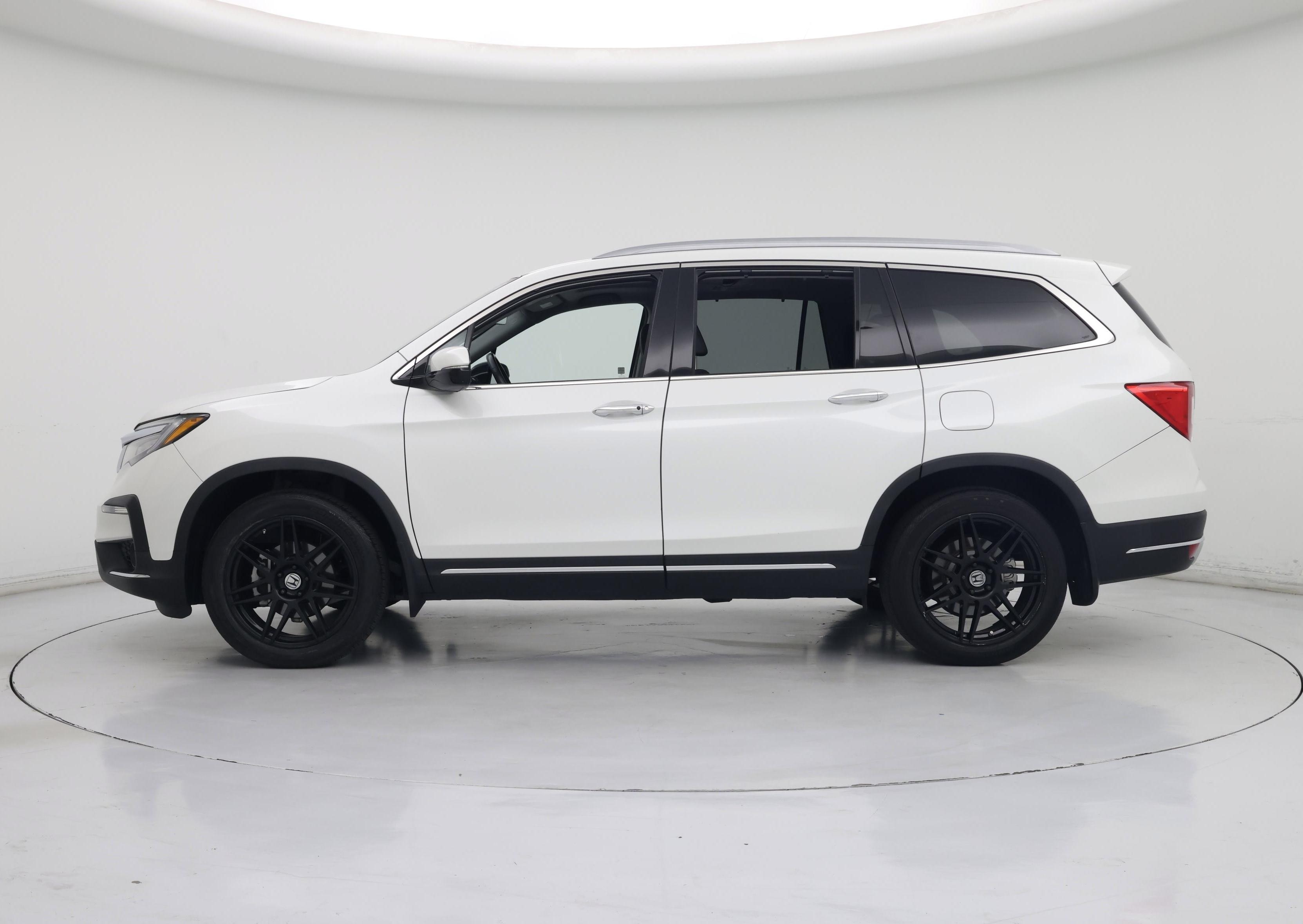Thumbnail: 2022 Honda Pilot - 3