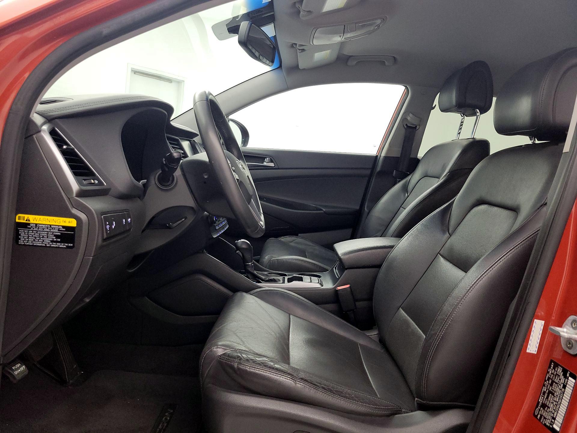 Thumbnail: 2016 Hyundai Tucson - 11