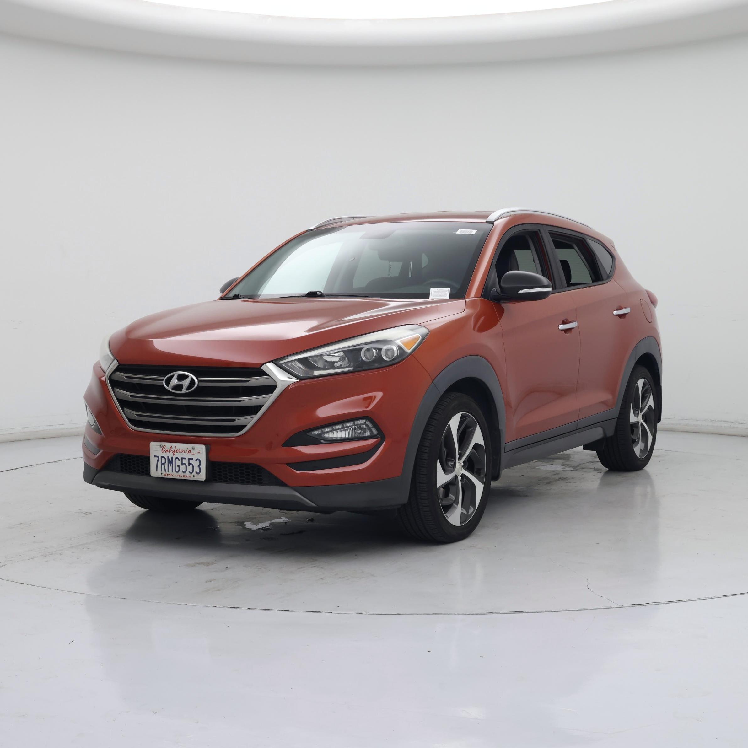 Thumbnail: 2016 Hyundai Tucson - 4
