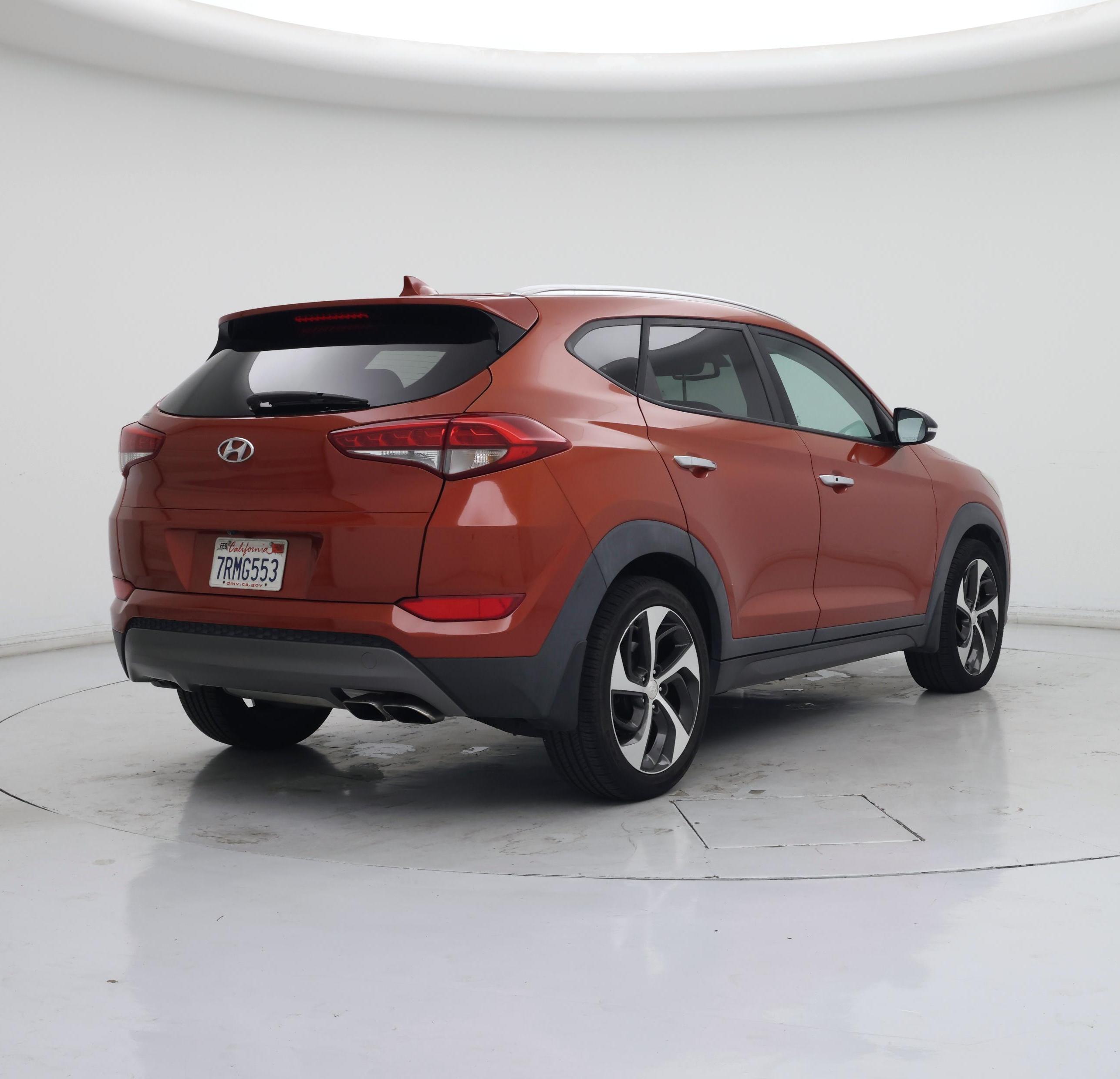 Thumbnail: 2016 Hyundai Tucson - 8
